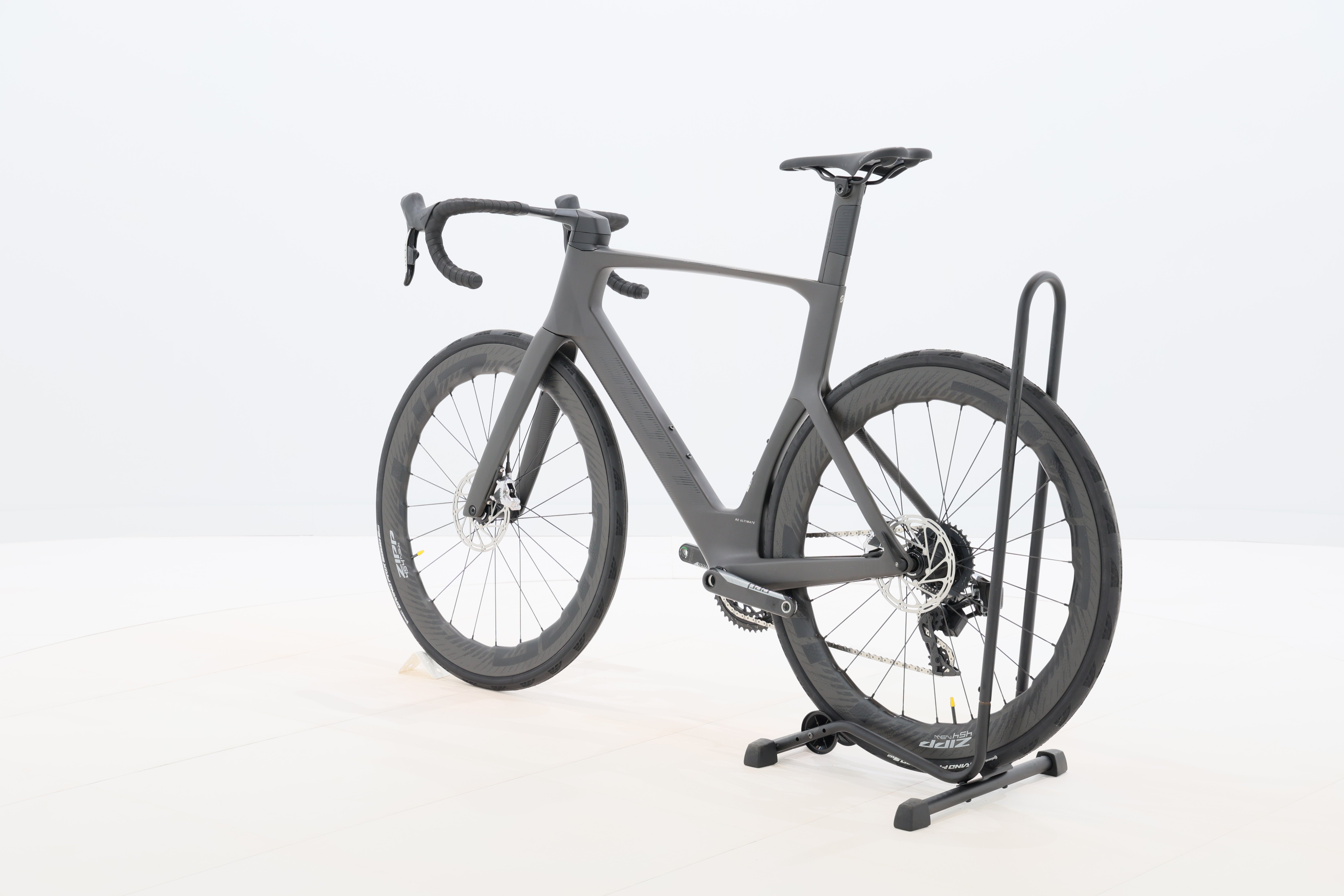 98fd2d5b-e900-48d1-a050-dfe8488c5f37