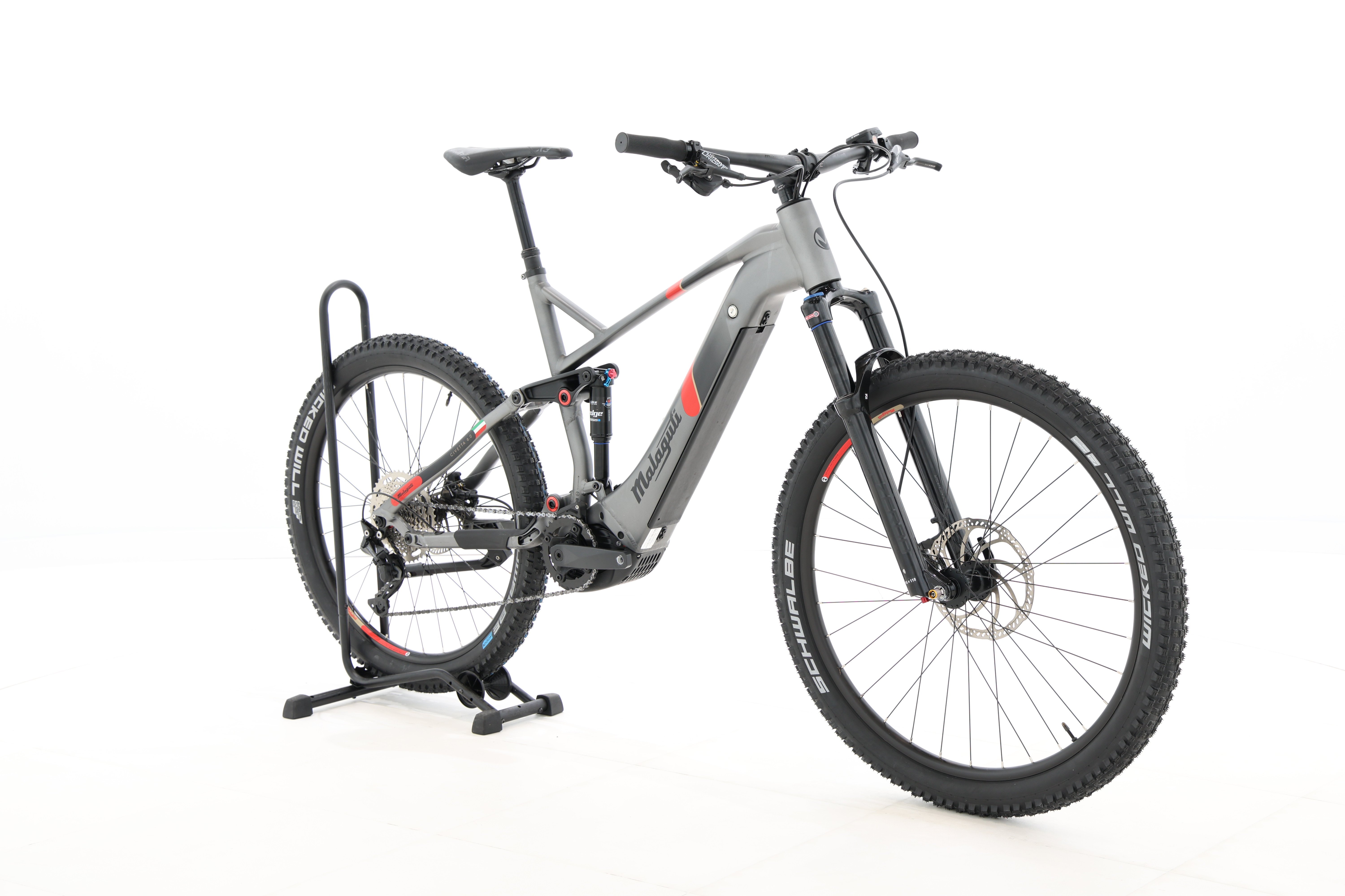 ad0a6d61-ac18-4d81-96da-bbea4efe2fb2