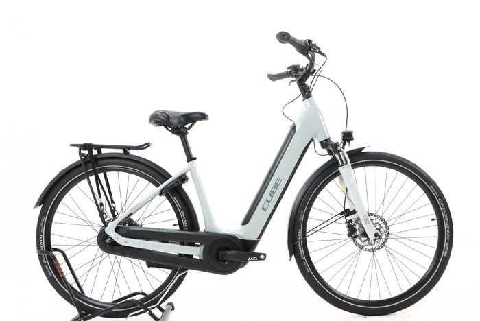 Cube SUPREME HYBRID PRO 500 2023