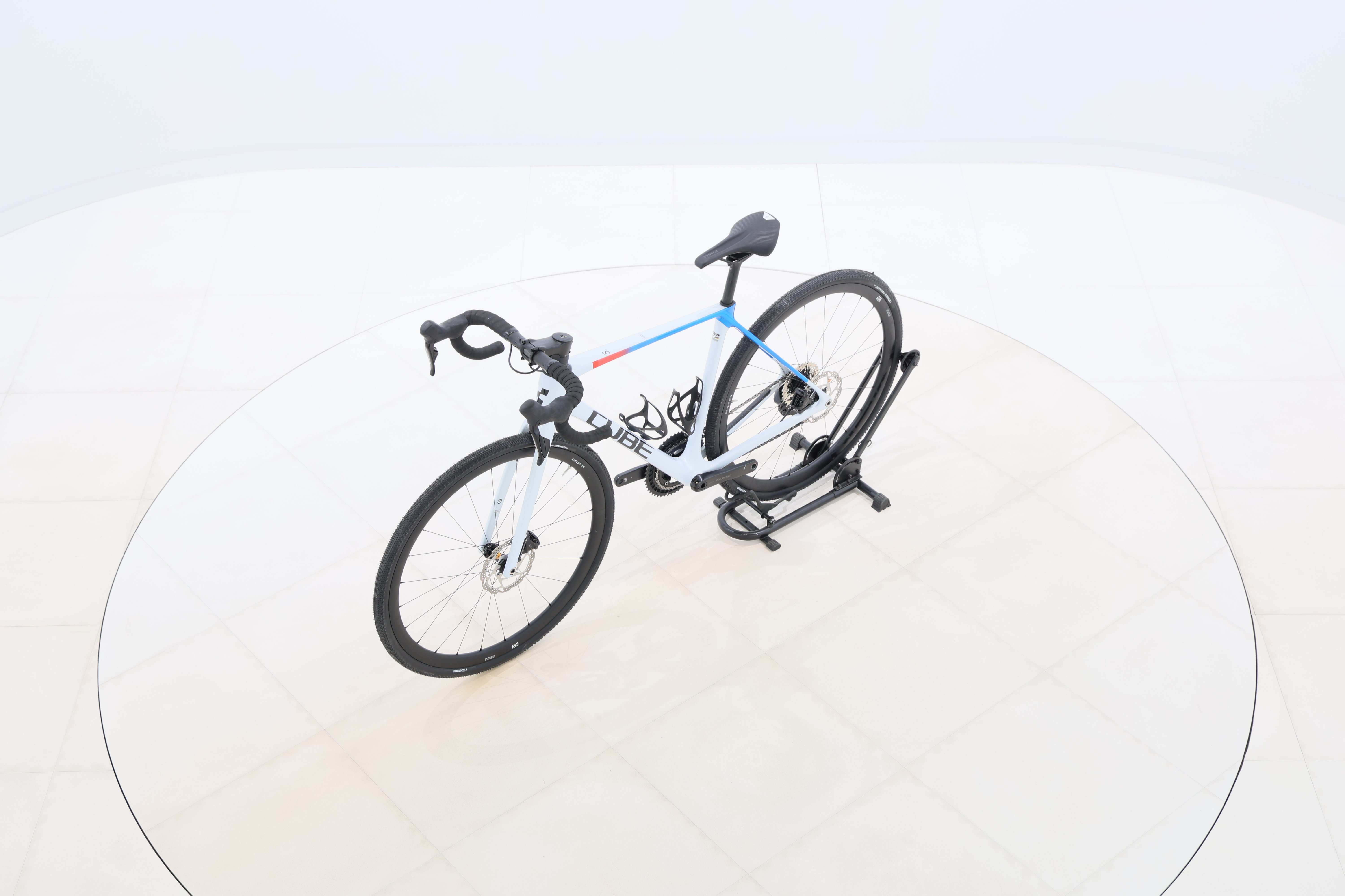 c2da41c6-7e52-4c51-8b0d-01b29e02d552