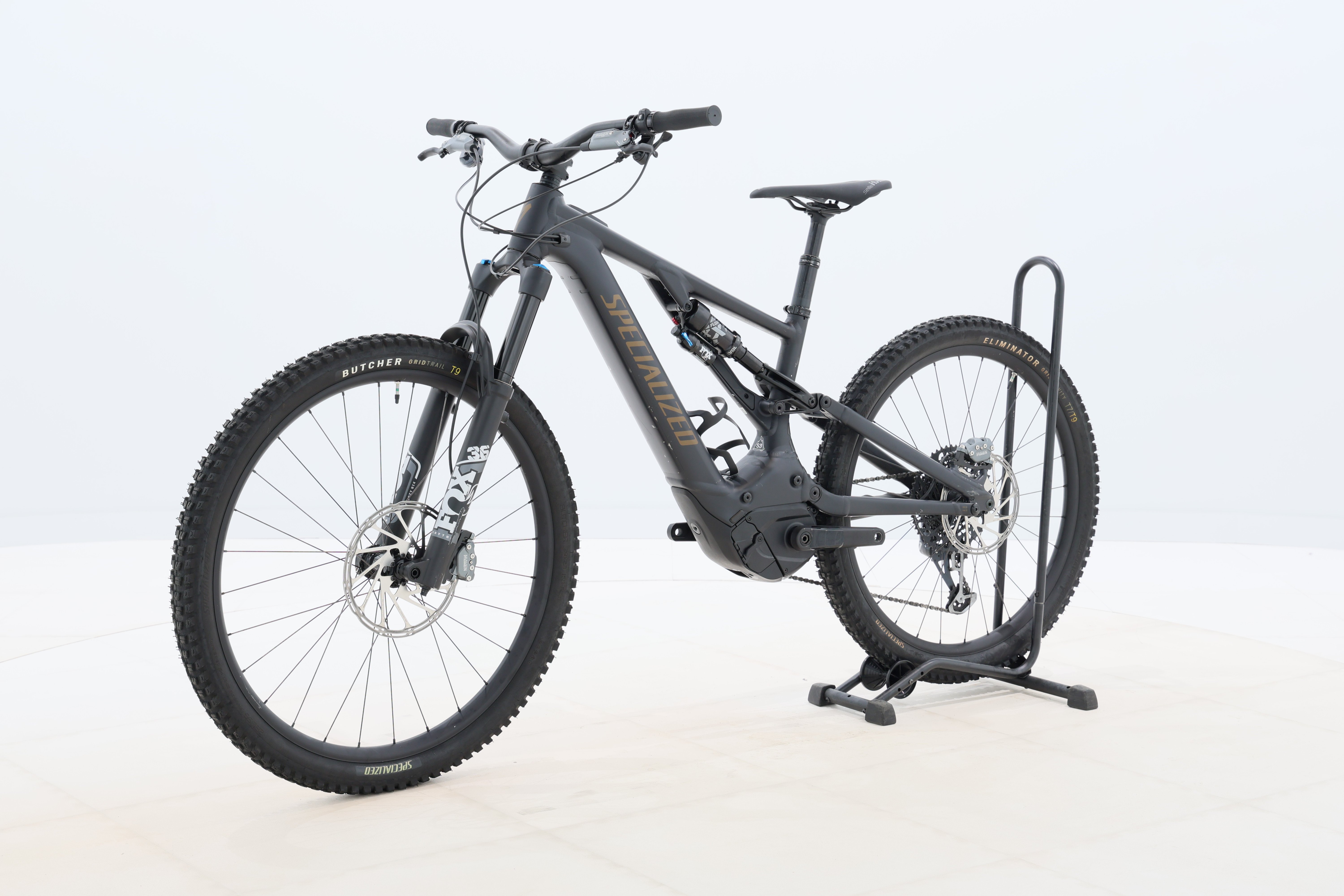 0d1c914d-30b3-43fa-97ef-dc16a86b626a