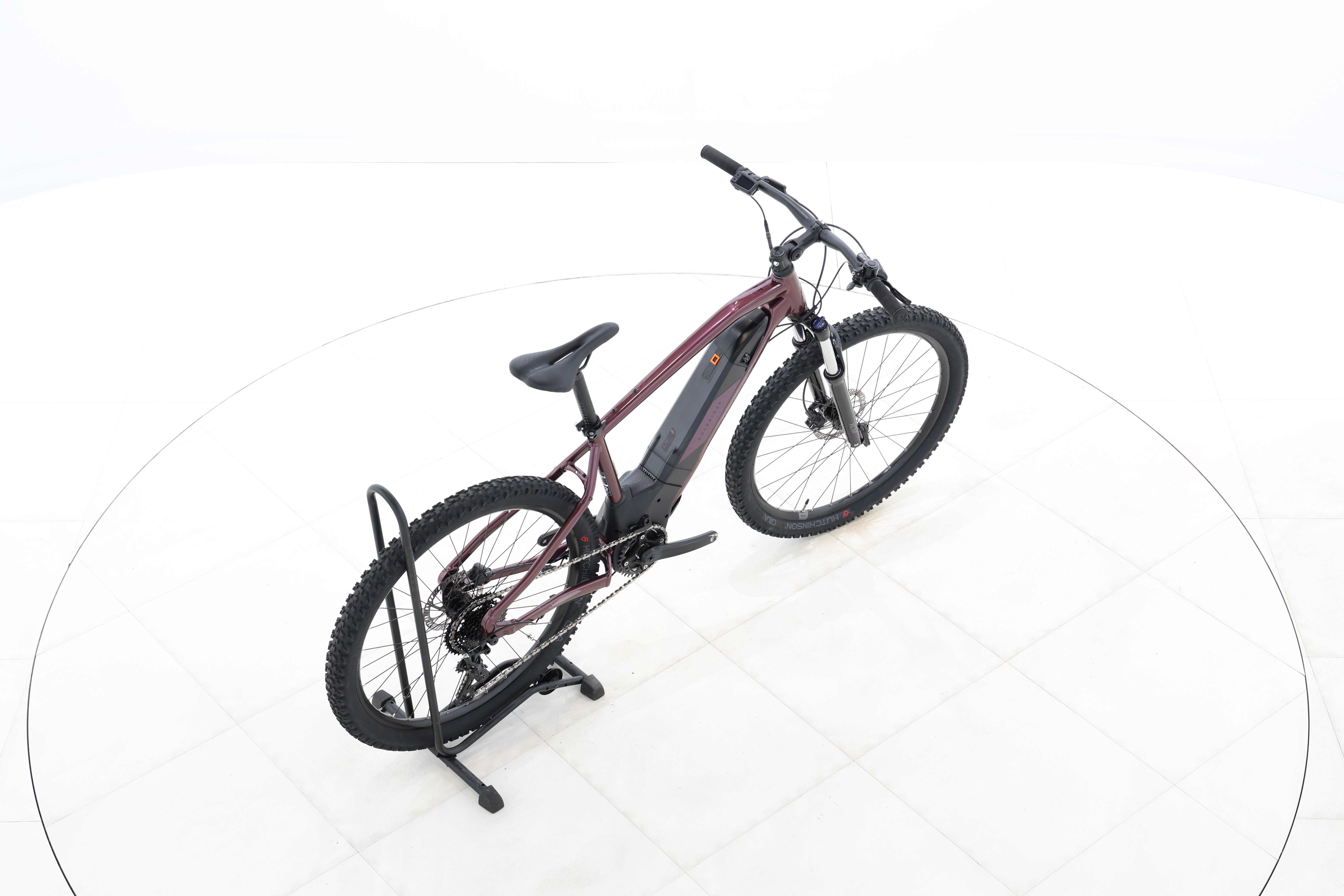 a565a496-a825-4eb4-8f2e-2d3511815c0b