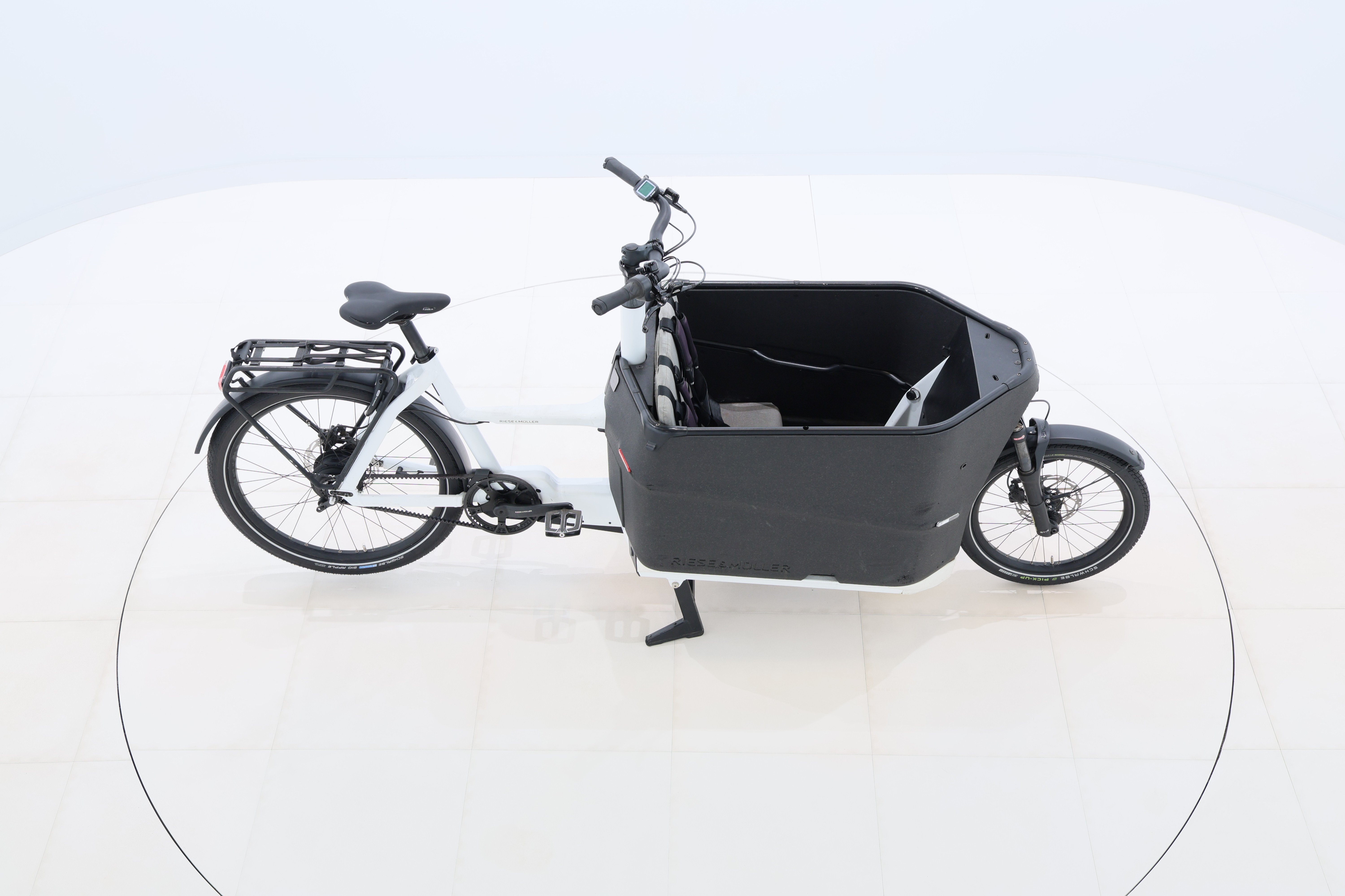 a2f5b418-a6a0-4871-adda-bc59e2fe353f