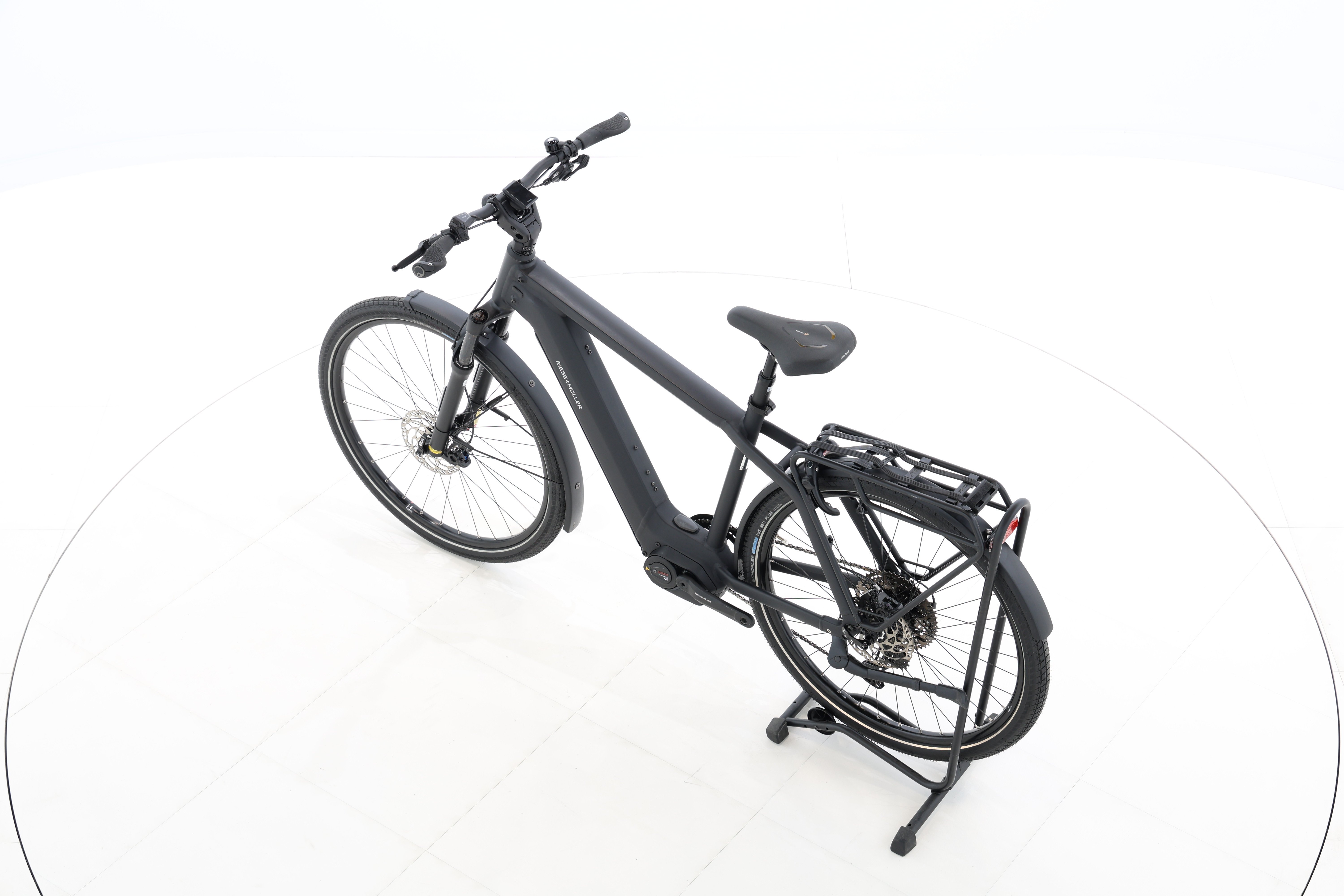 2b1f8d6a-e127-4245-986a-8a274b5f1452