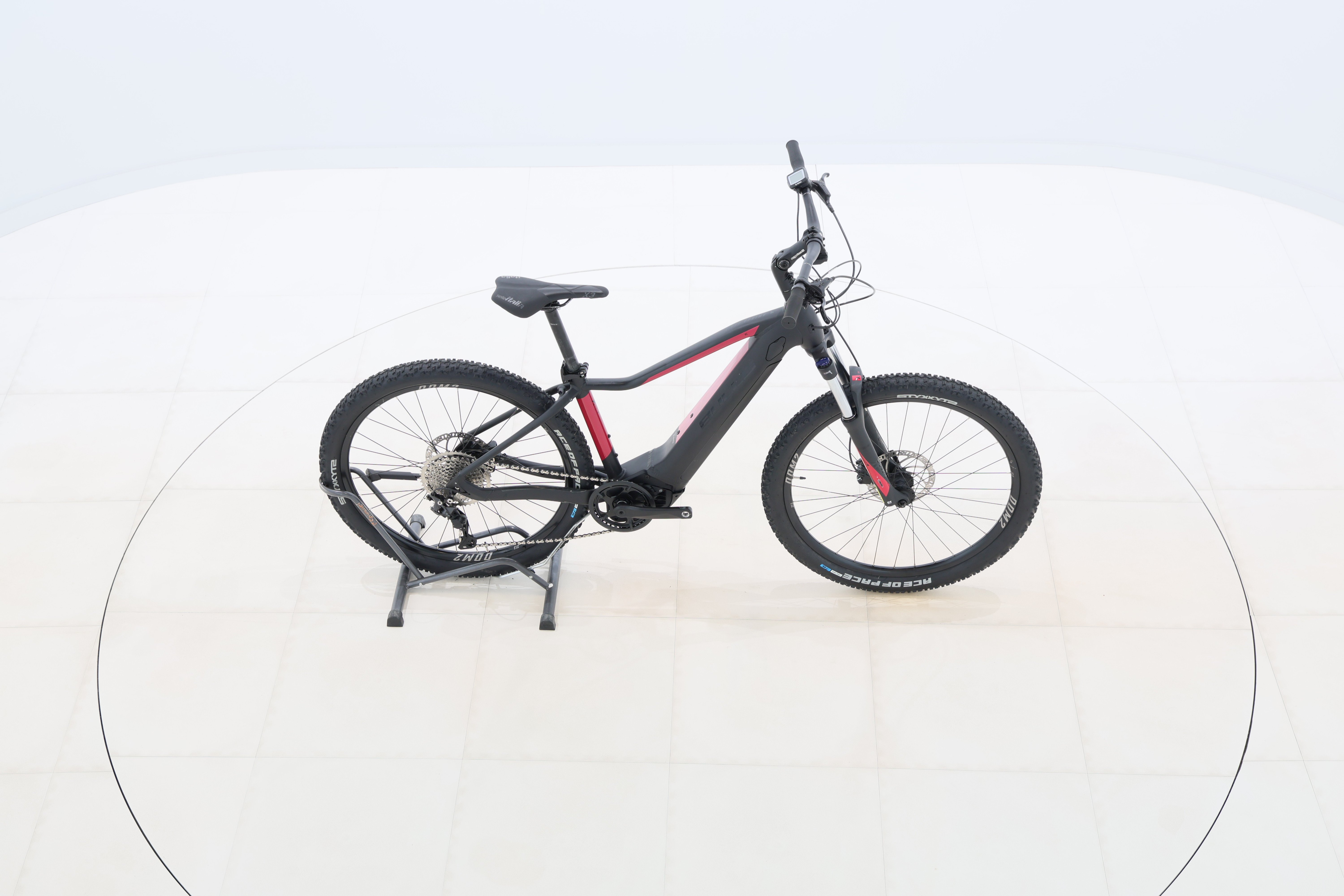 e634e348-8a66-49b6-8077-cb5b33cb1458