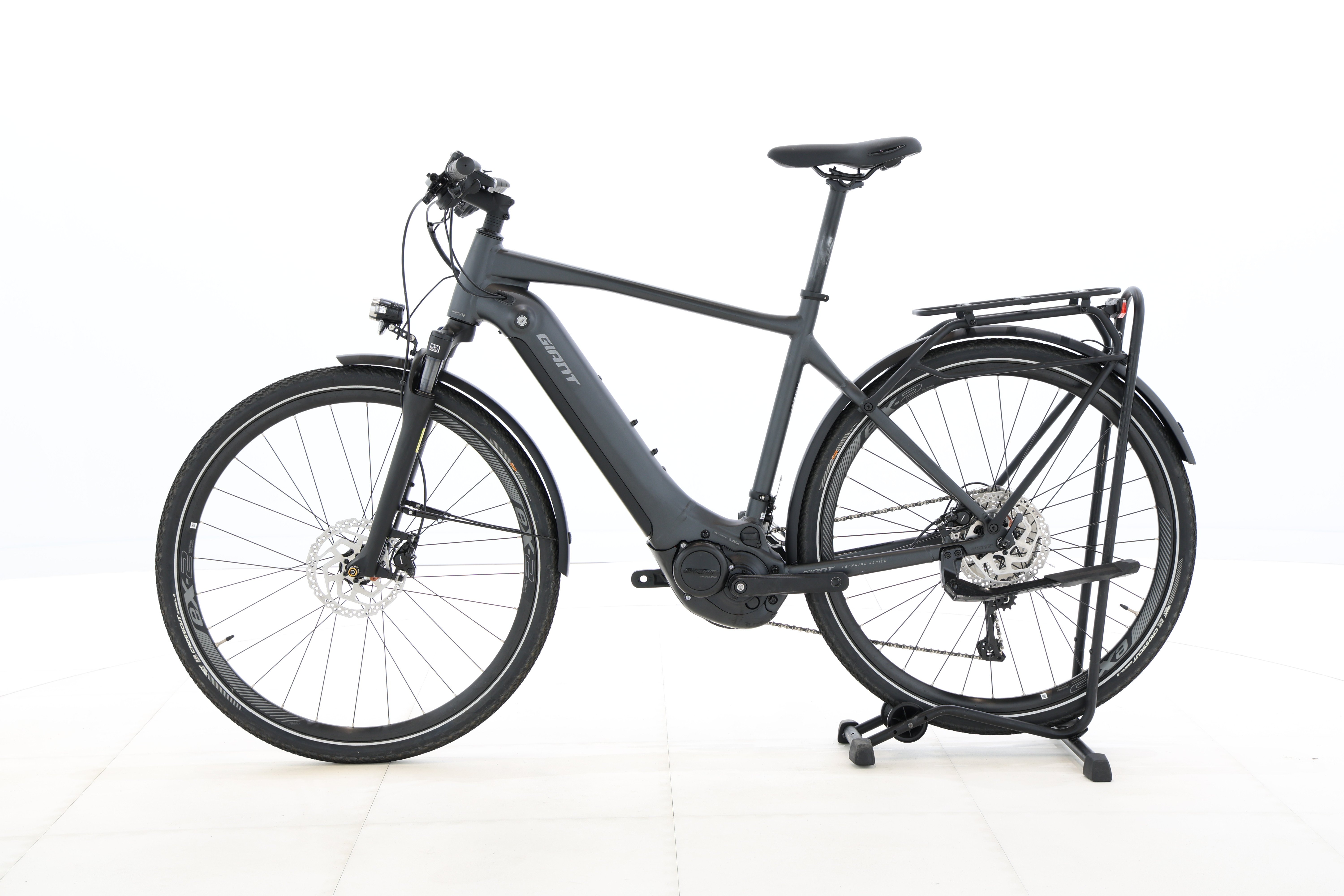 b8153563-24ae-4a44-a7d3-e95d62a9341a