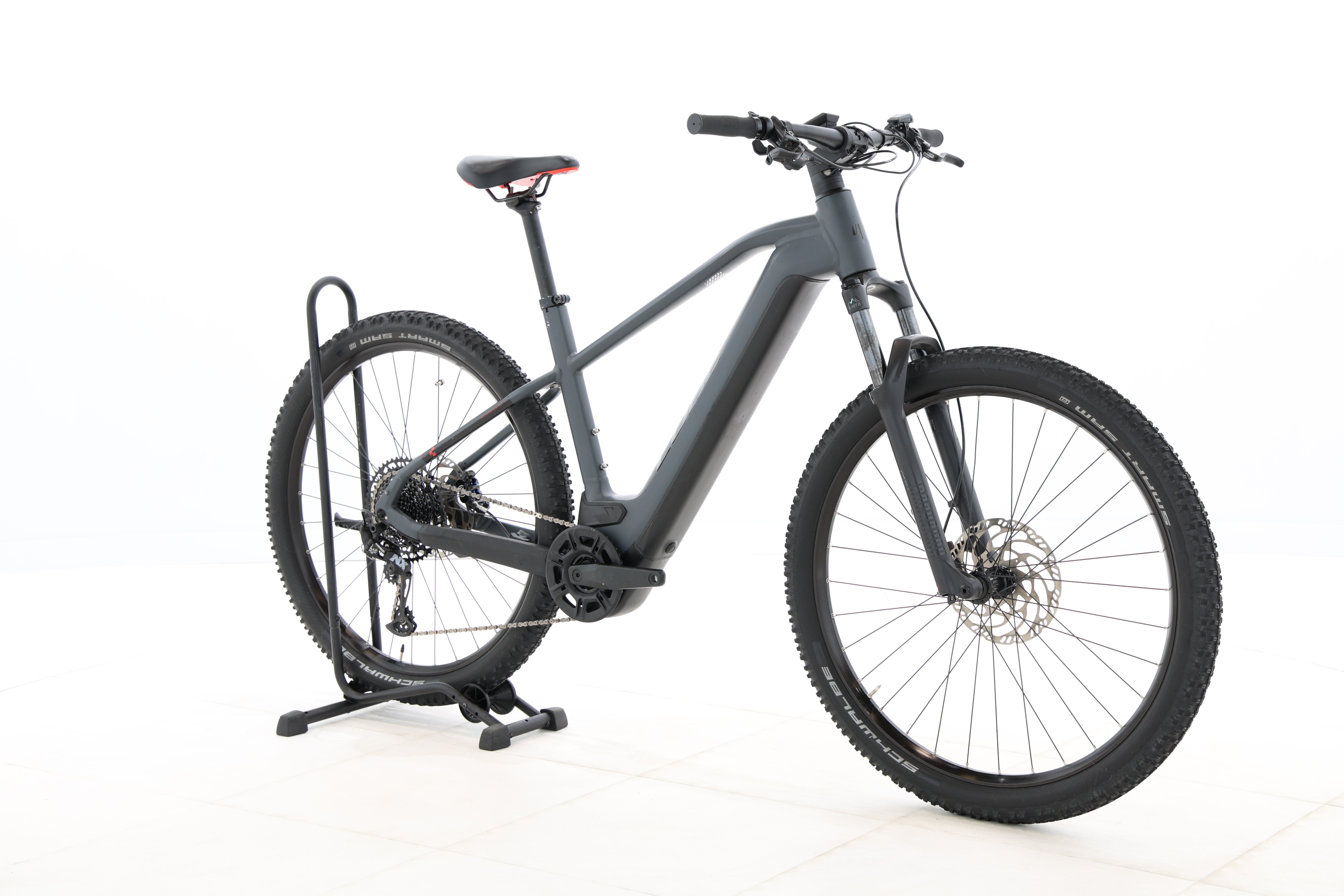 e5496d26-530b-47a2-9dae-84b80950e720