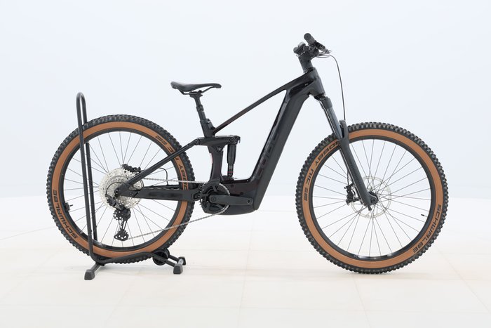 Cube STEREO HYBRID 140 HPC RACE 625 2023