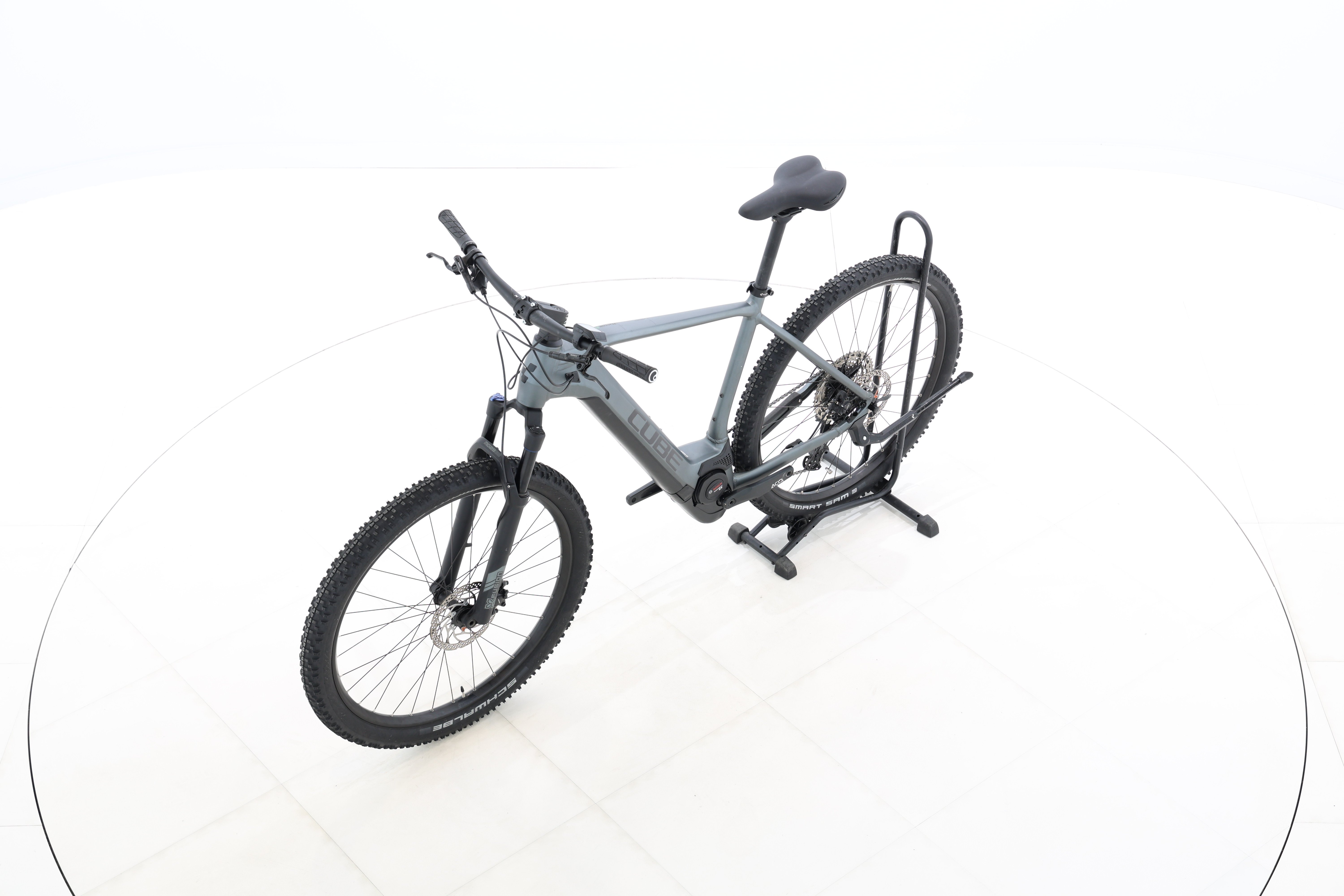 d0b1c929-053d-4de5-803d-3f31c1a8294a