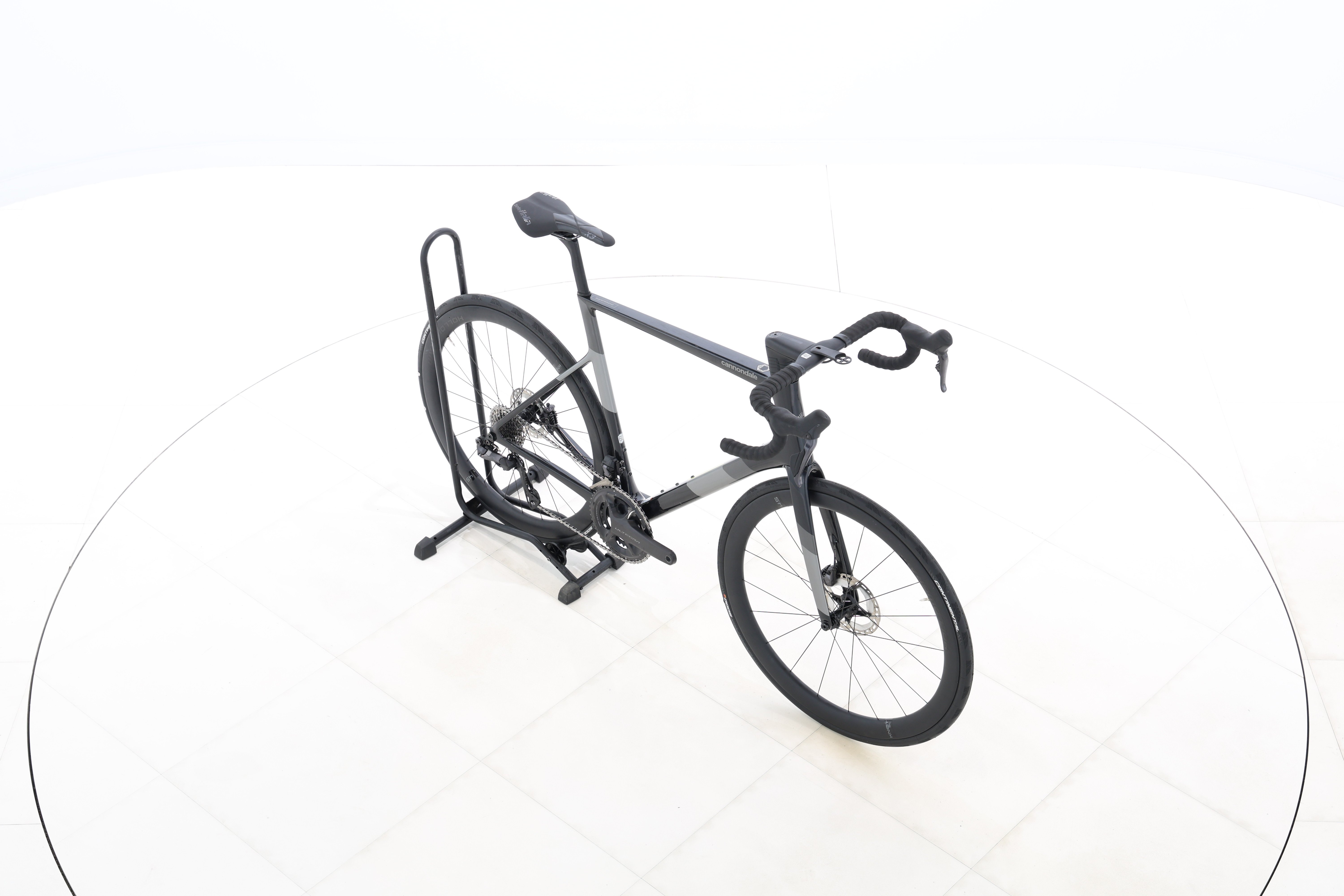 508fe3ad-feb7-4686-811c-d9999895251a