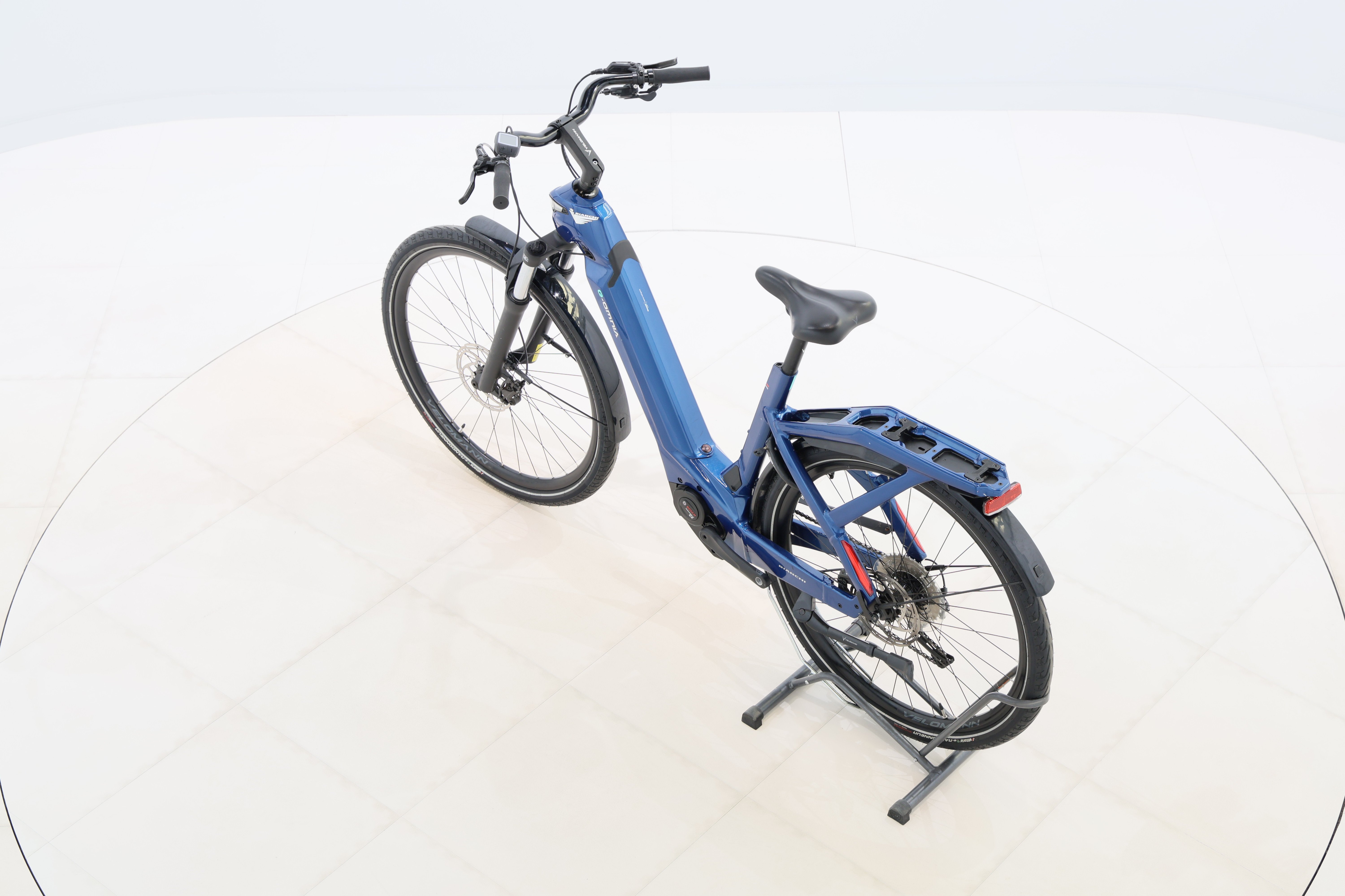 6ab332aa-b28e-4f06-b9f9-1cca9bbb0283