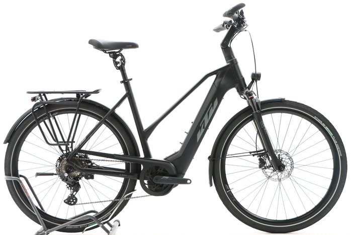 KTM CENTO 10 PLUS 2022
