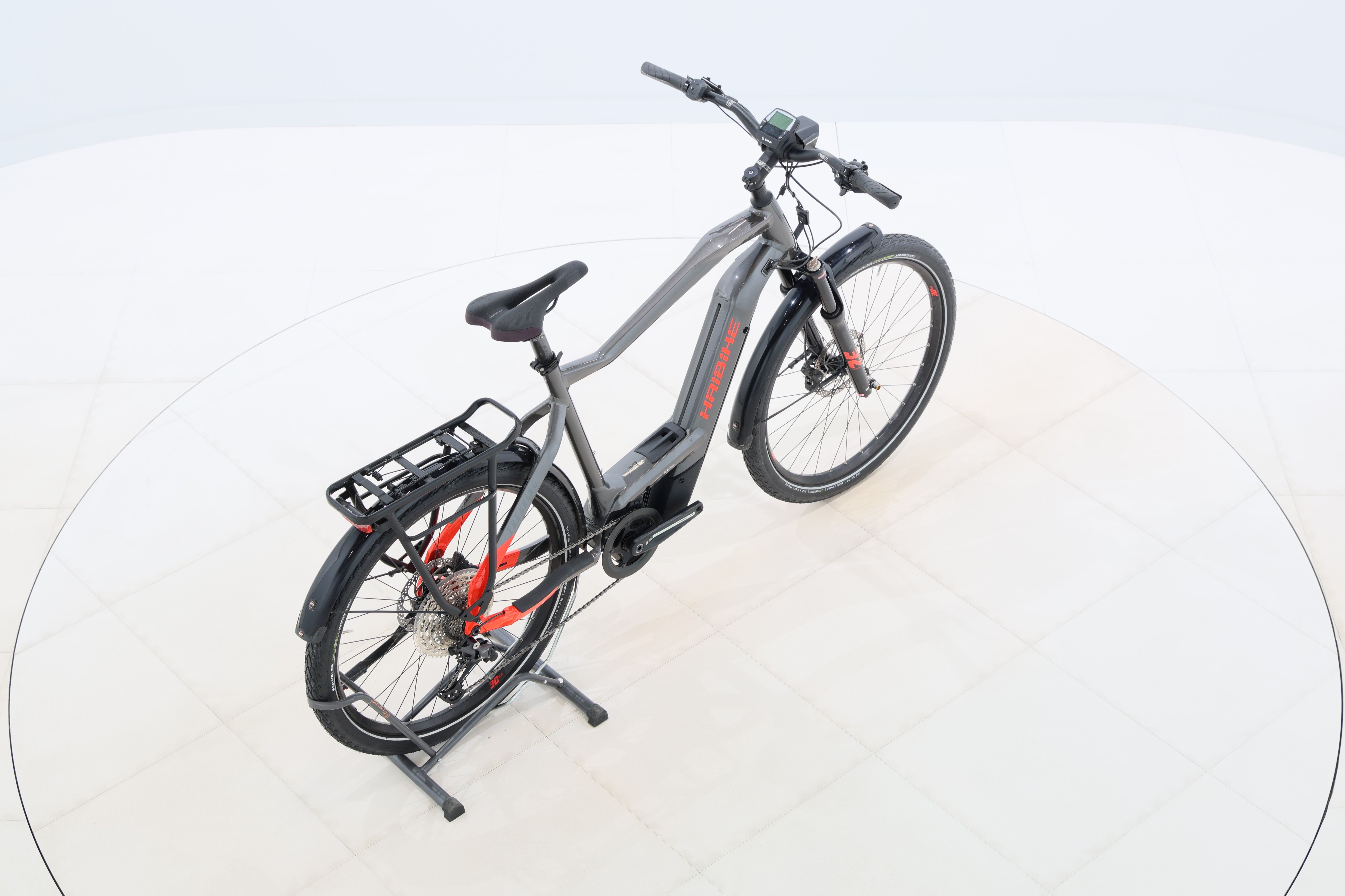 ef78869c-2681-4d48-b22c-a41701cee2b3