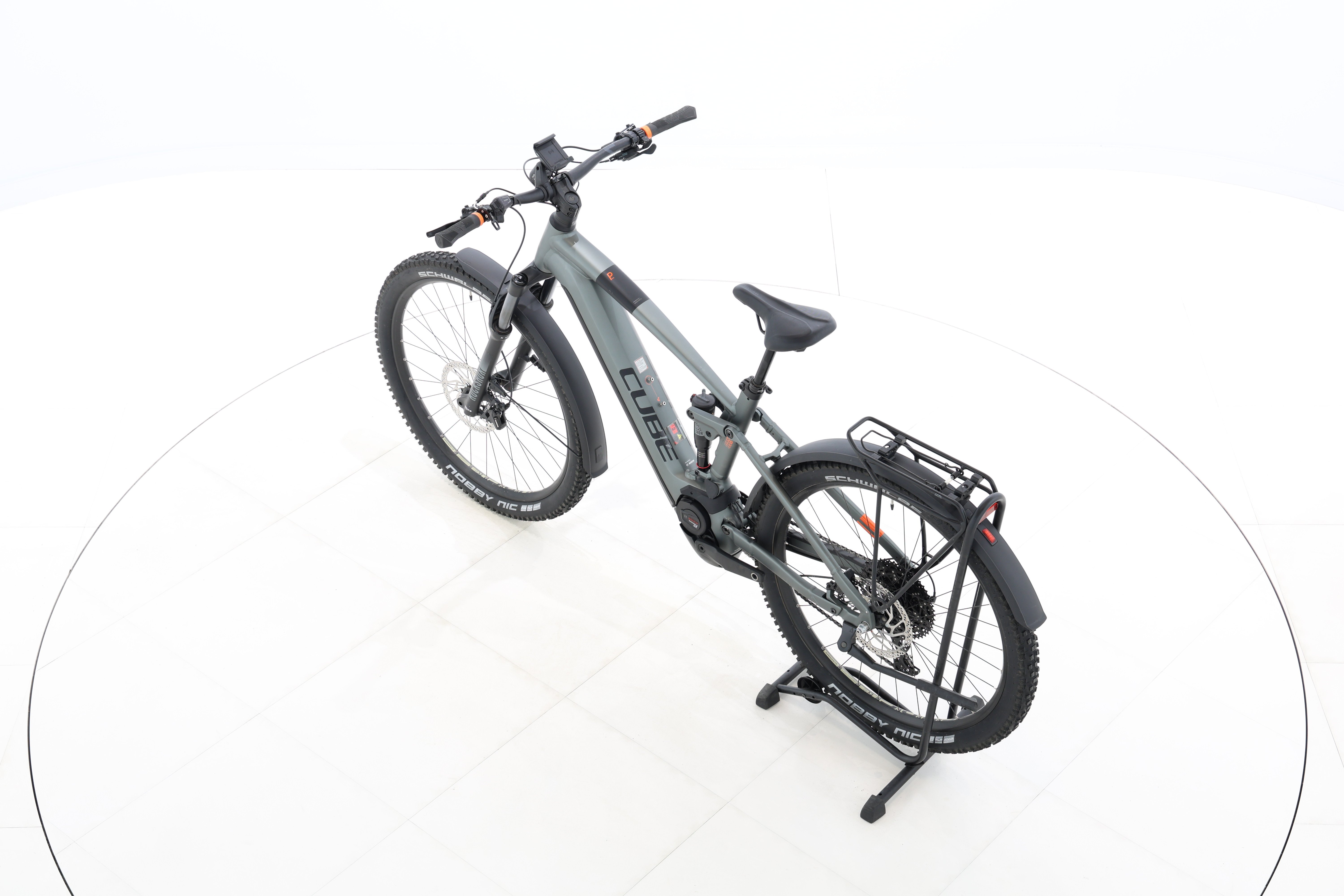 1bcdca90-3bb2-40e6-a427-e3d63cc8ed4d