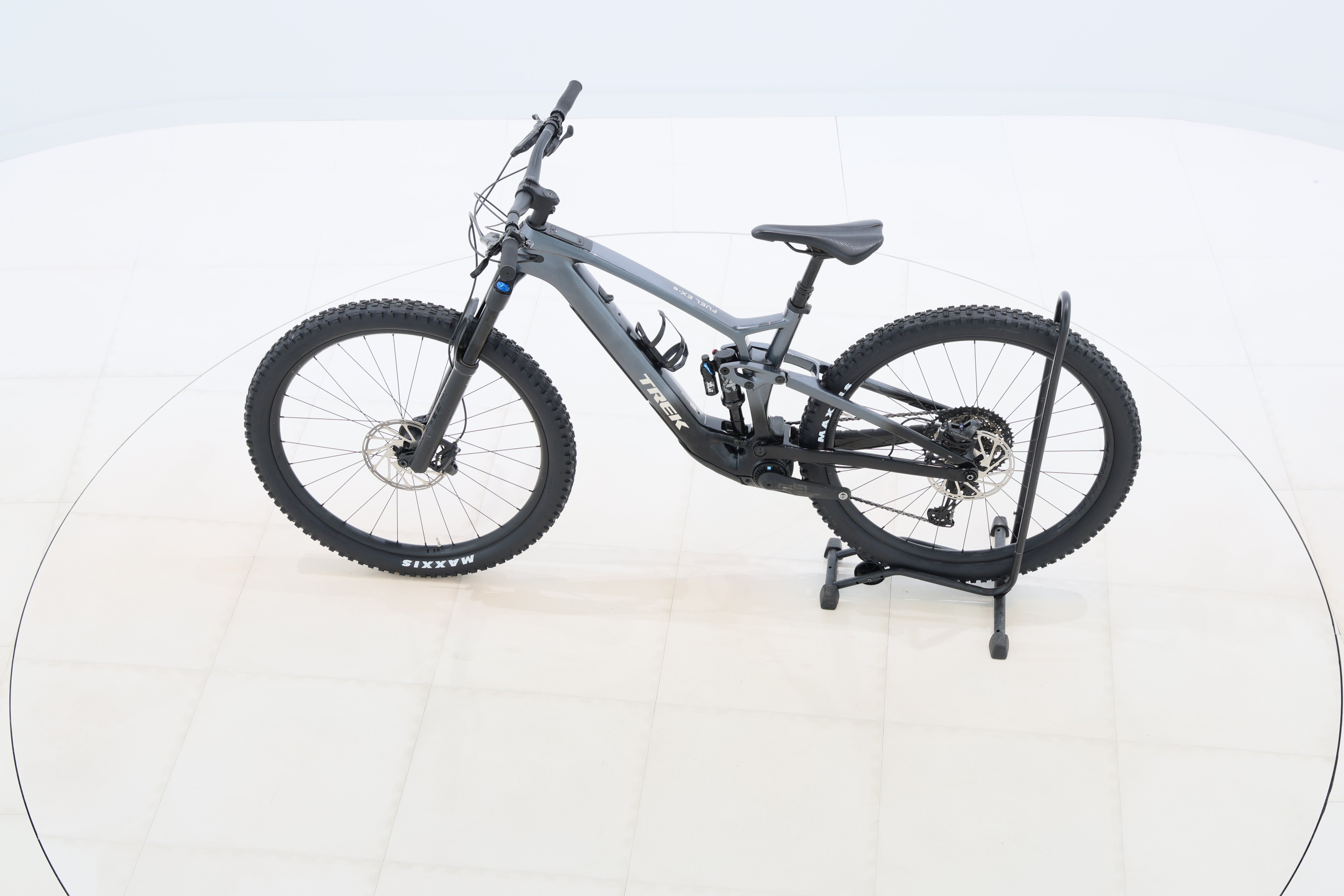 19cf7908-1cba-4f45-a40a-ed7fe4969f69