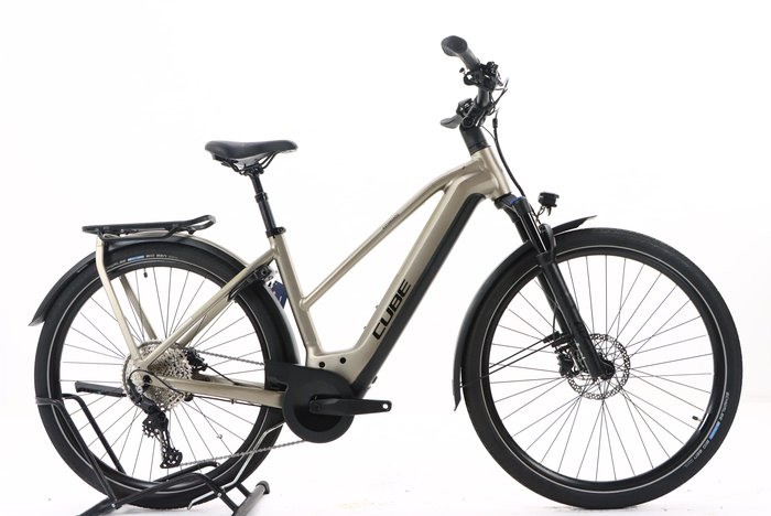 Cube KATHMANDU HYBRID PRO 750 2023