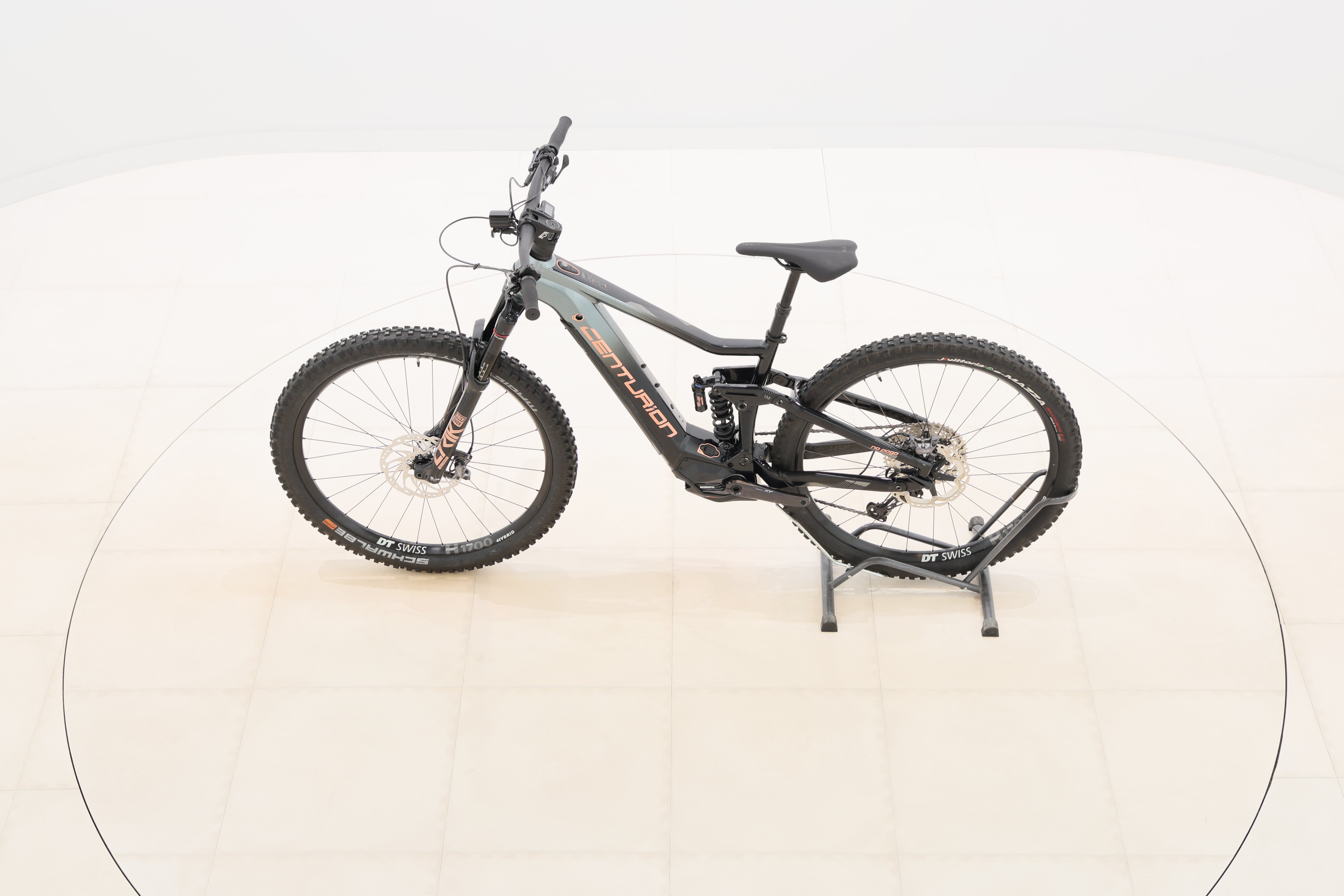 740a0c6d-f77d-4733-8c12-6c8146d1bf41