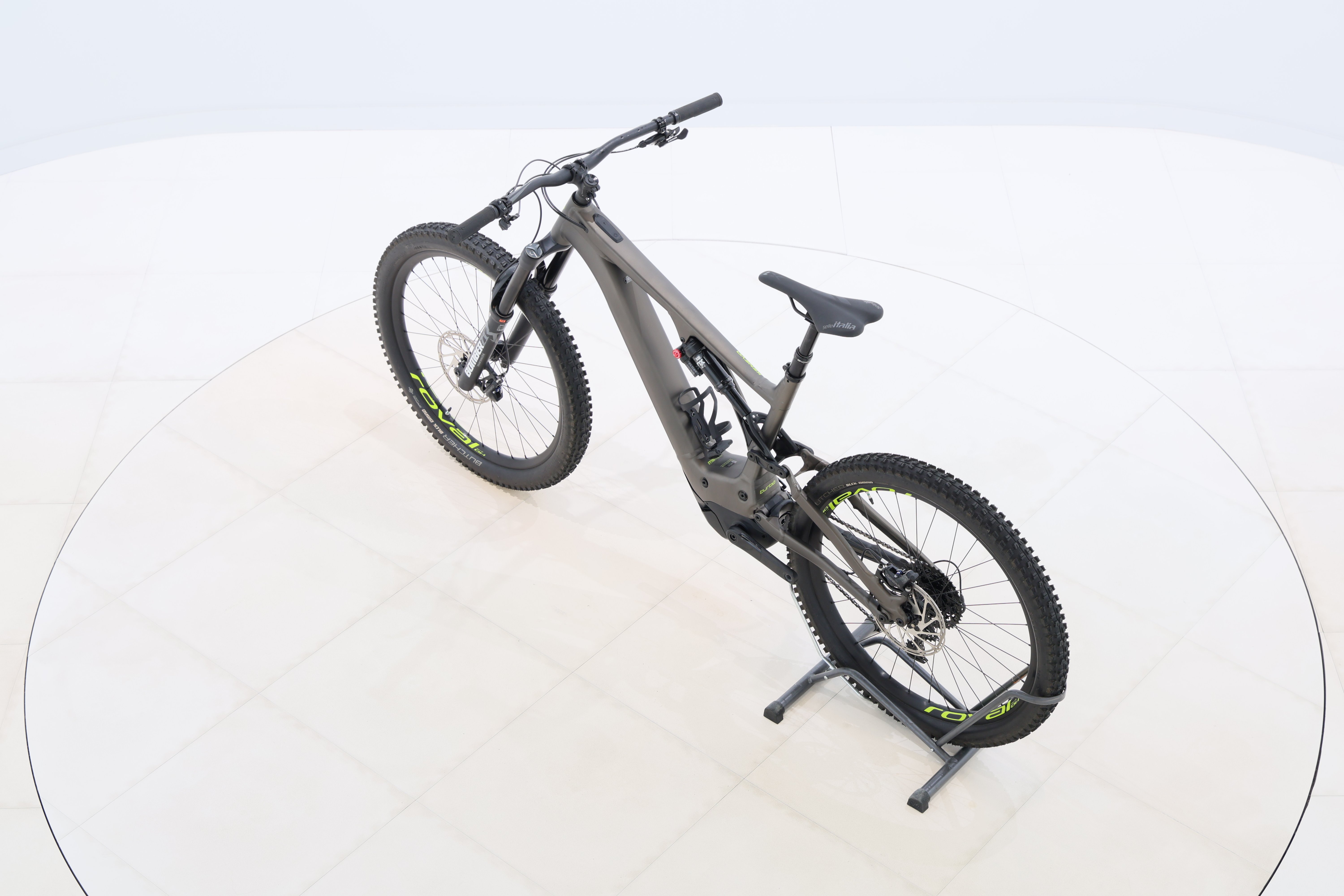 ef65577f-6dee-4e7f-ac31-cf8f191827ee