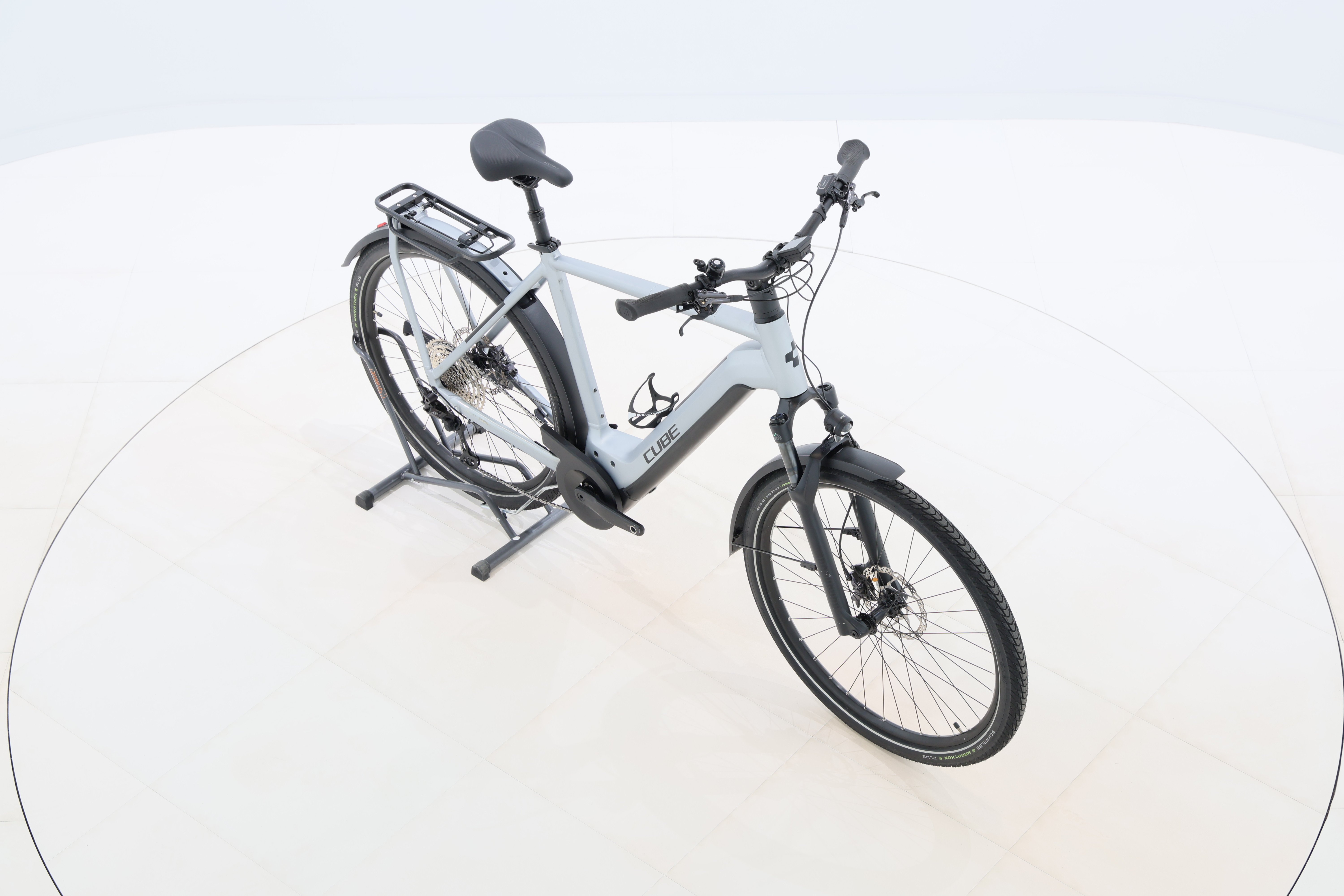 272abd80-765b-44e7-b260-d06c1206ad4b