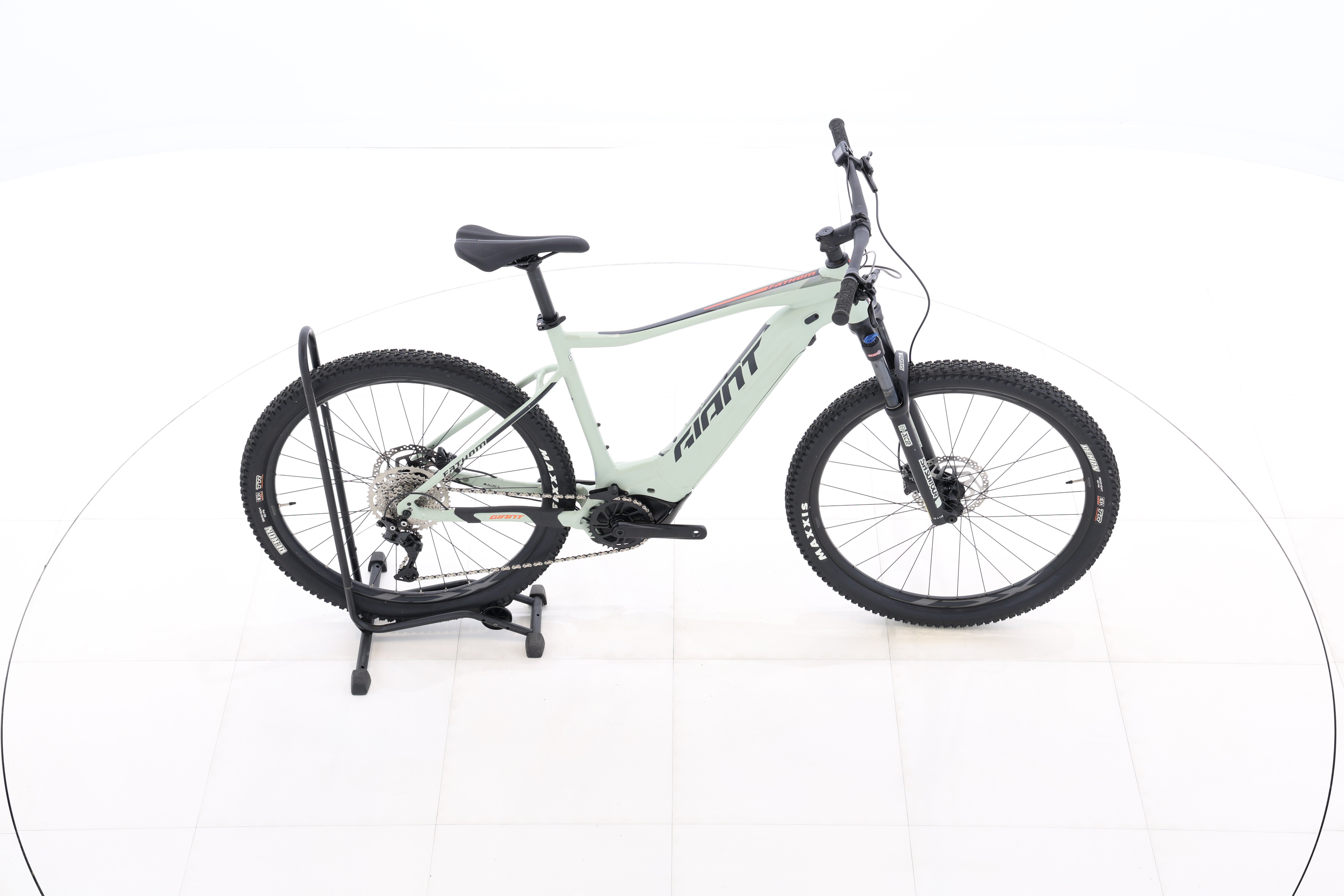 d9b47906-4832-4a2b-8f3e-6b94dd7e2d91