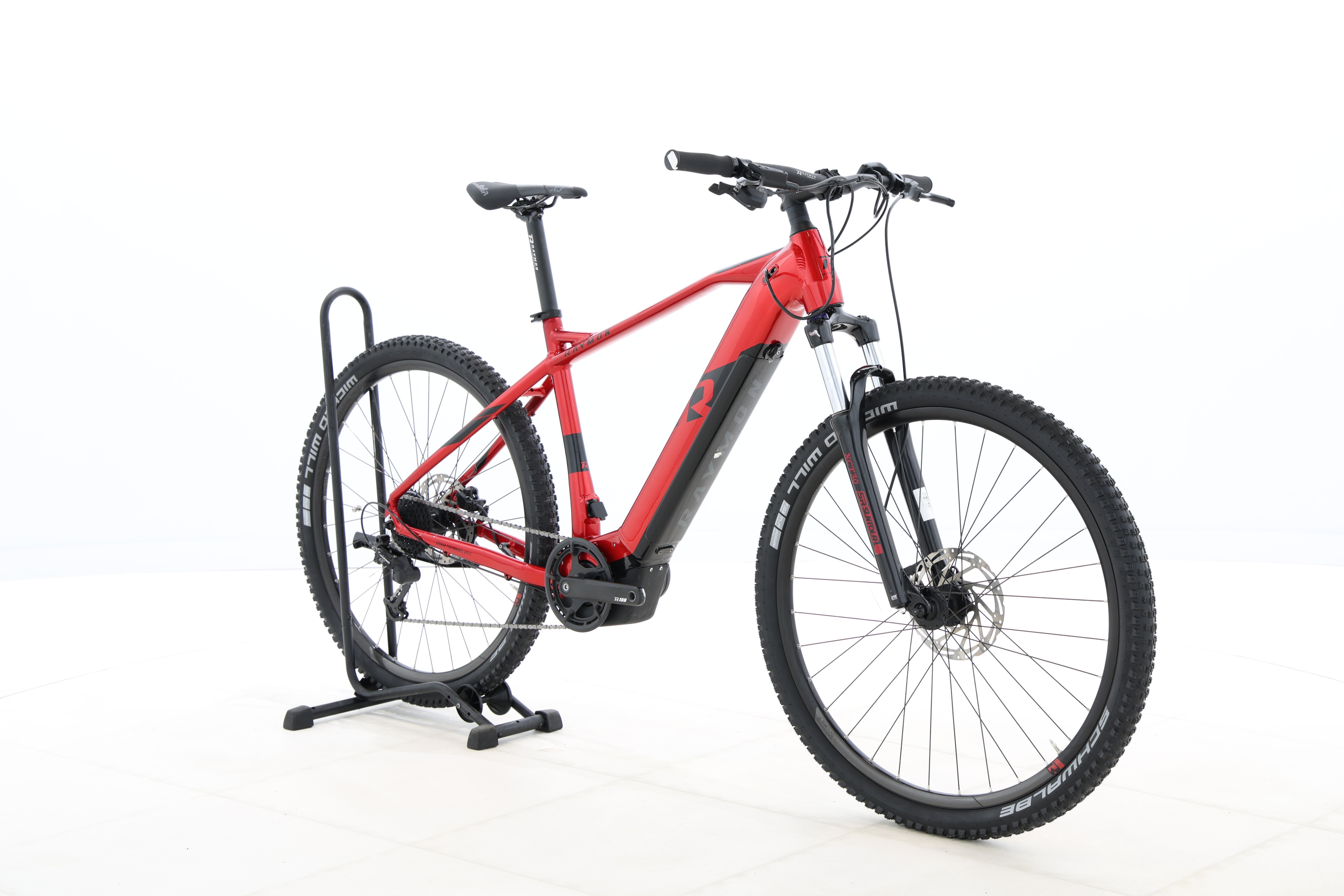 7c955d13-ac01-44c3-91df-c2efa0a31a78