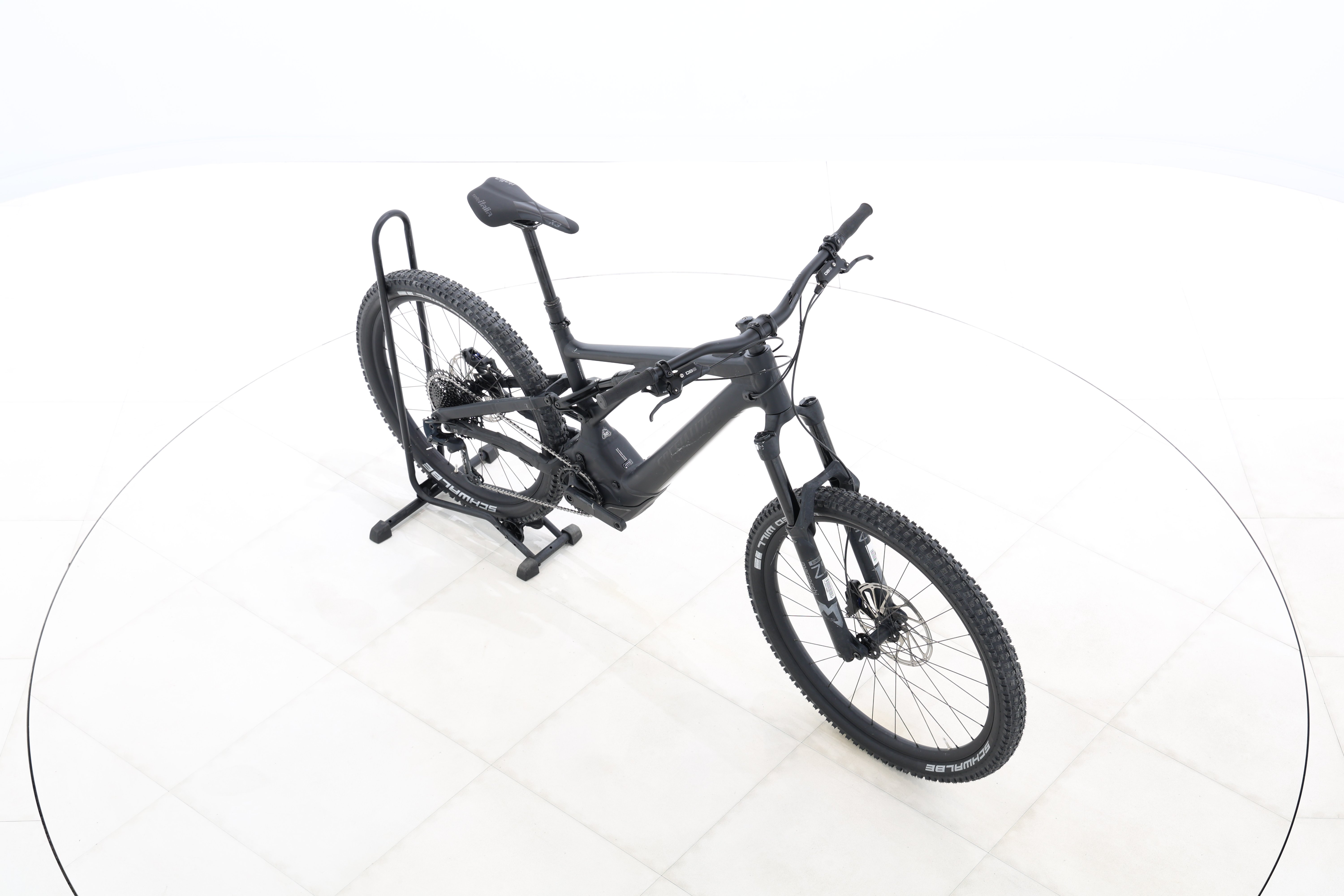 df0b311a-3d5b-49a8-b301-ae3b76e58722