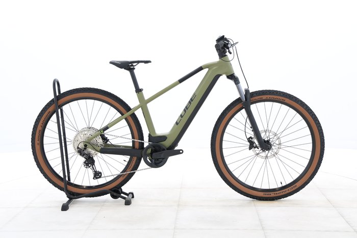 Cube REACTION HYBRID RACE 750 2024