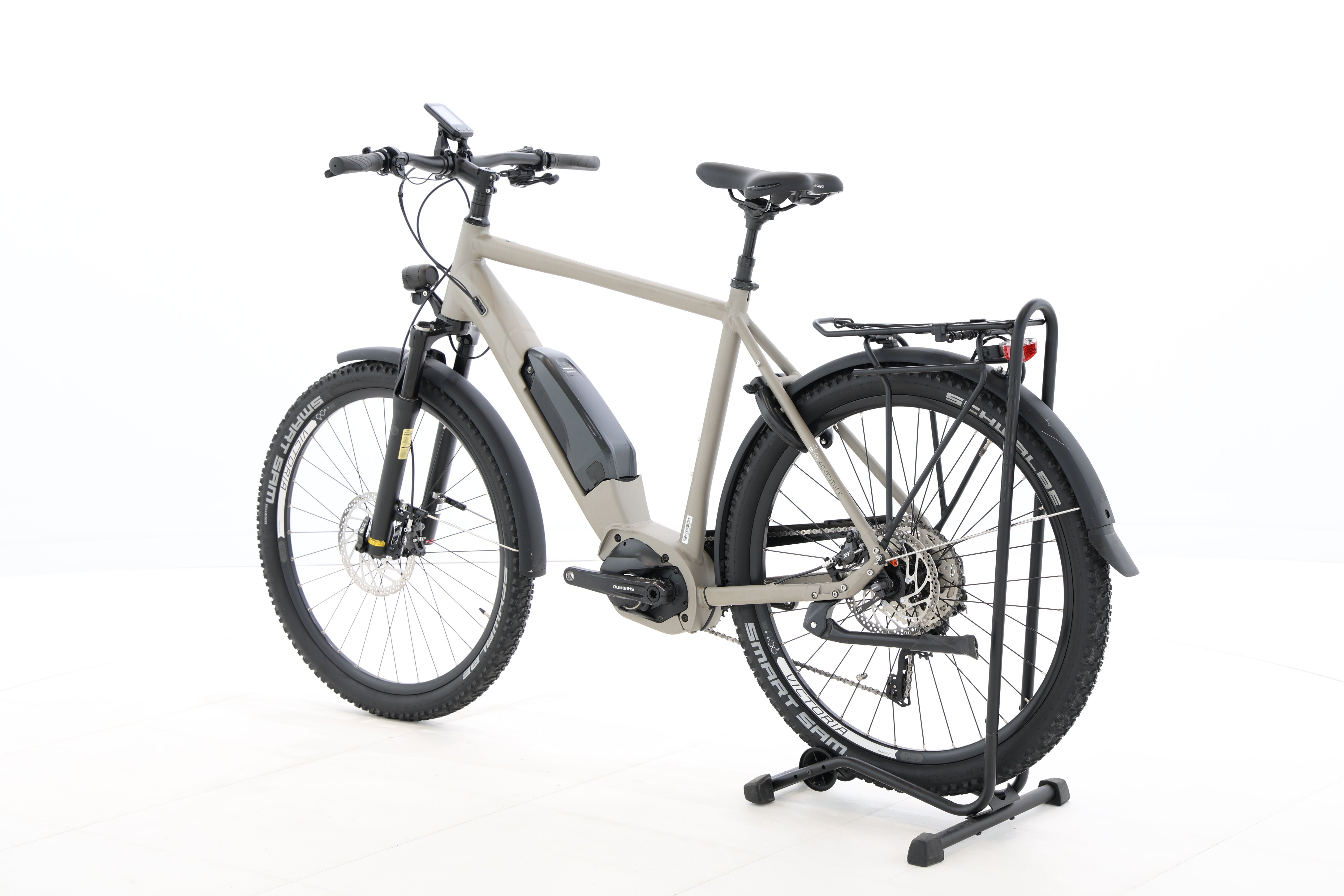 13e57fa9-dcff-4503-b989-2e21fc1c9d87