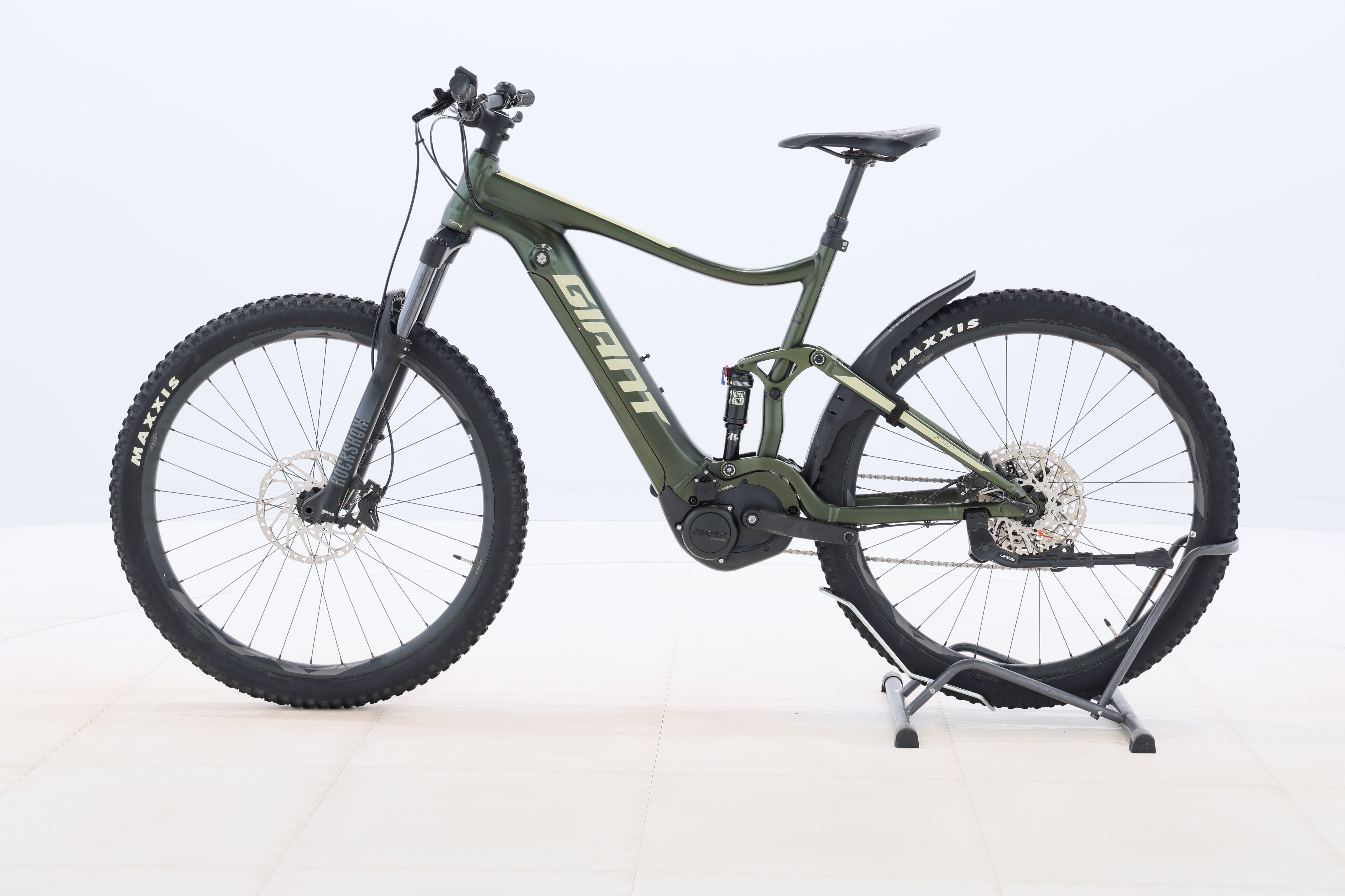 f53cfc01-39fc-4929-9f60-d22d7892572a