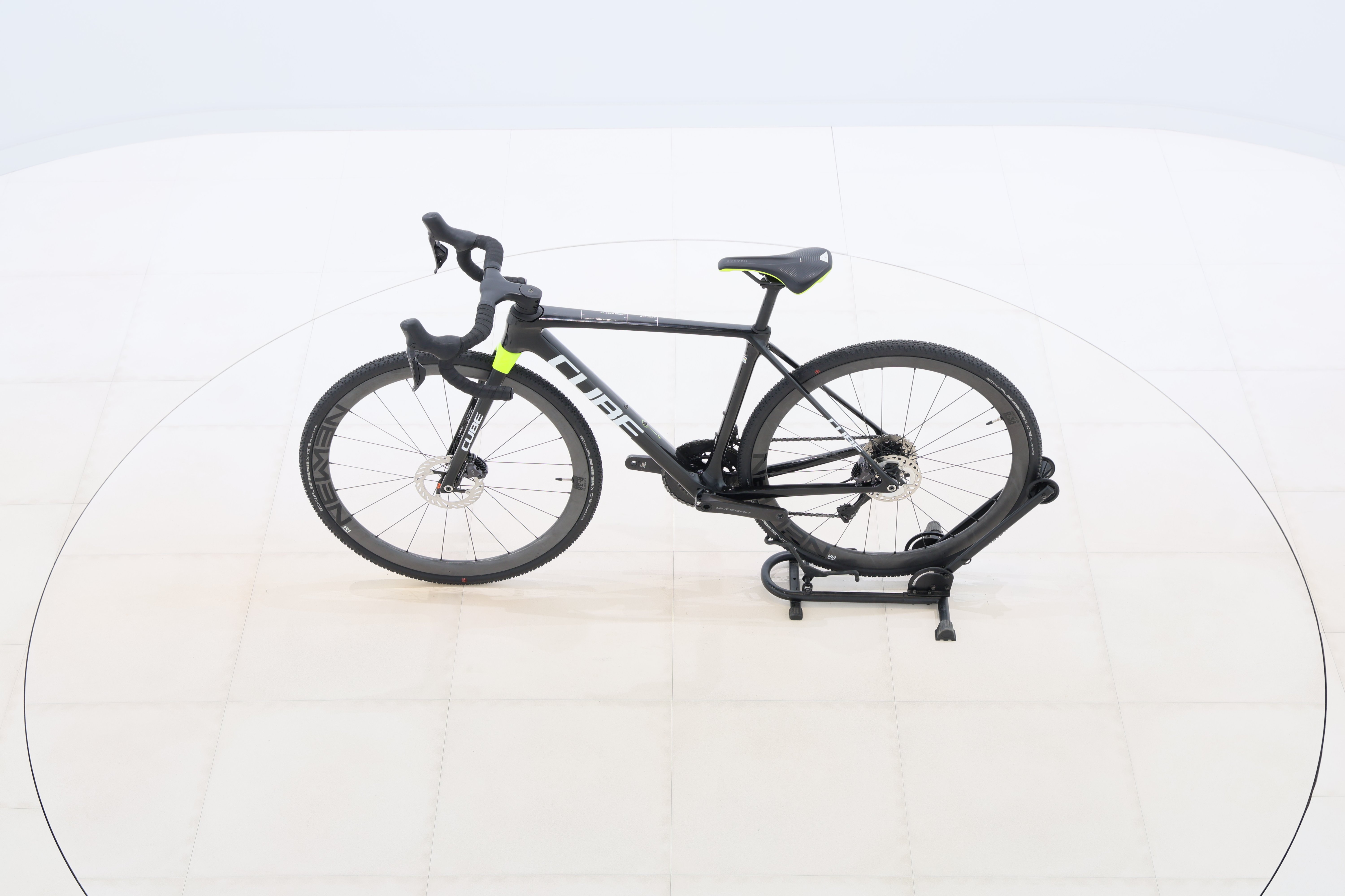 e2f81dc2-e1c1-46f8-ae77-4dcf258b33ea