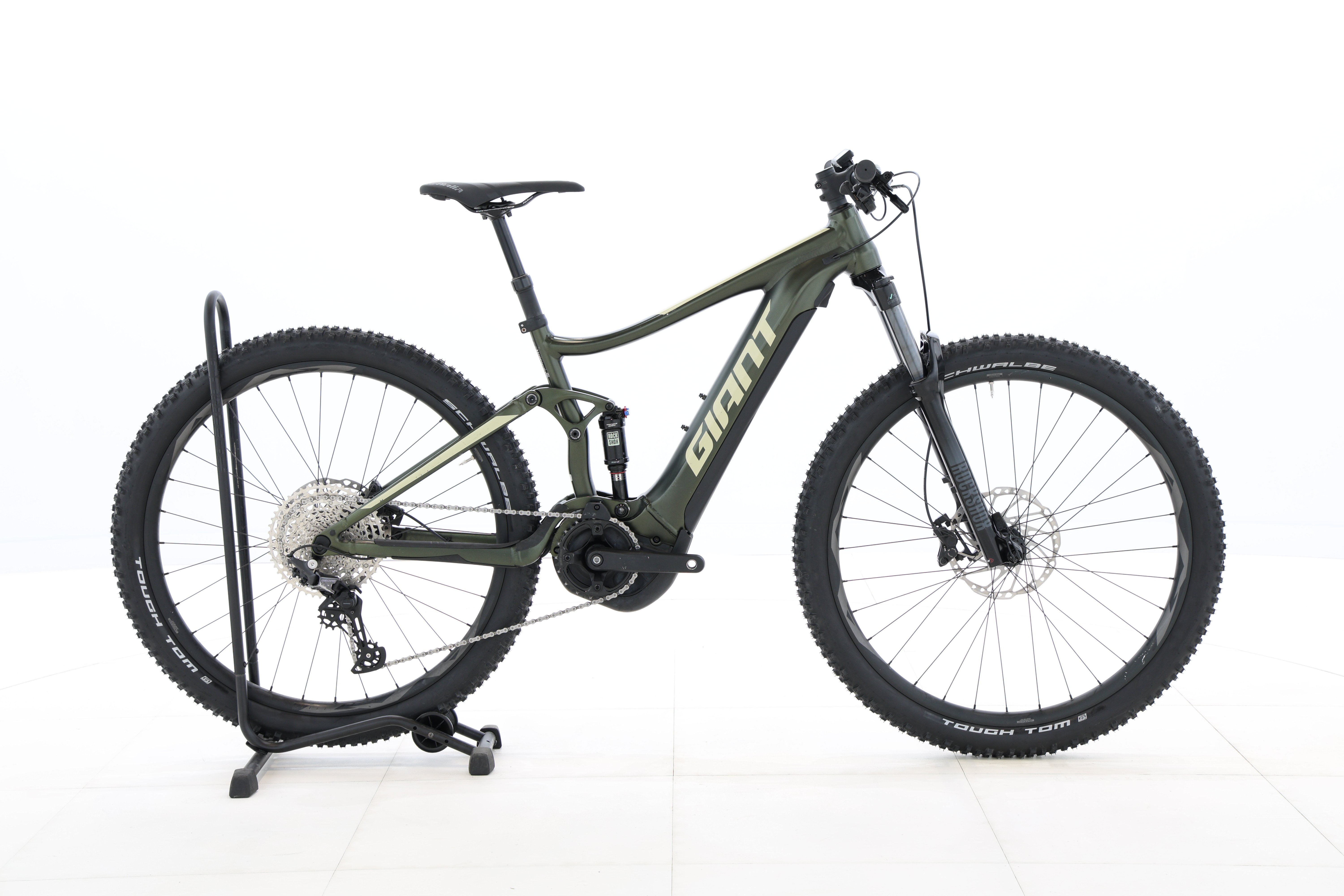 d6805712-7e90-4921-ac47-fb47b97fe40e