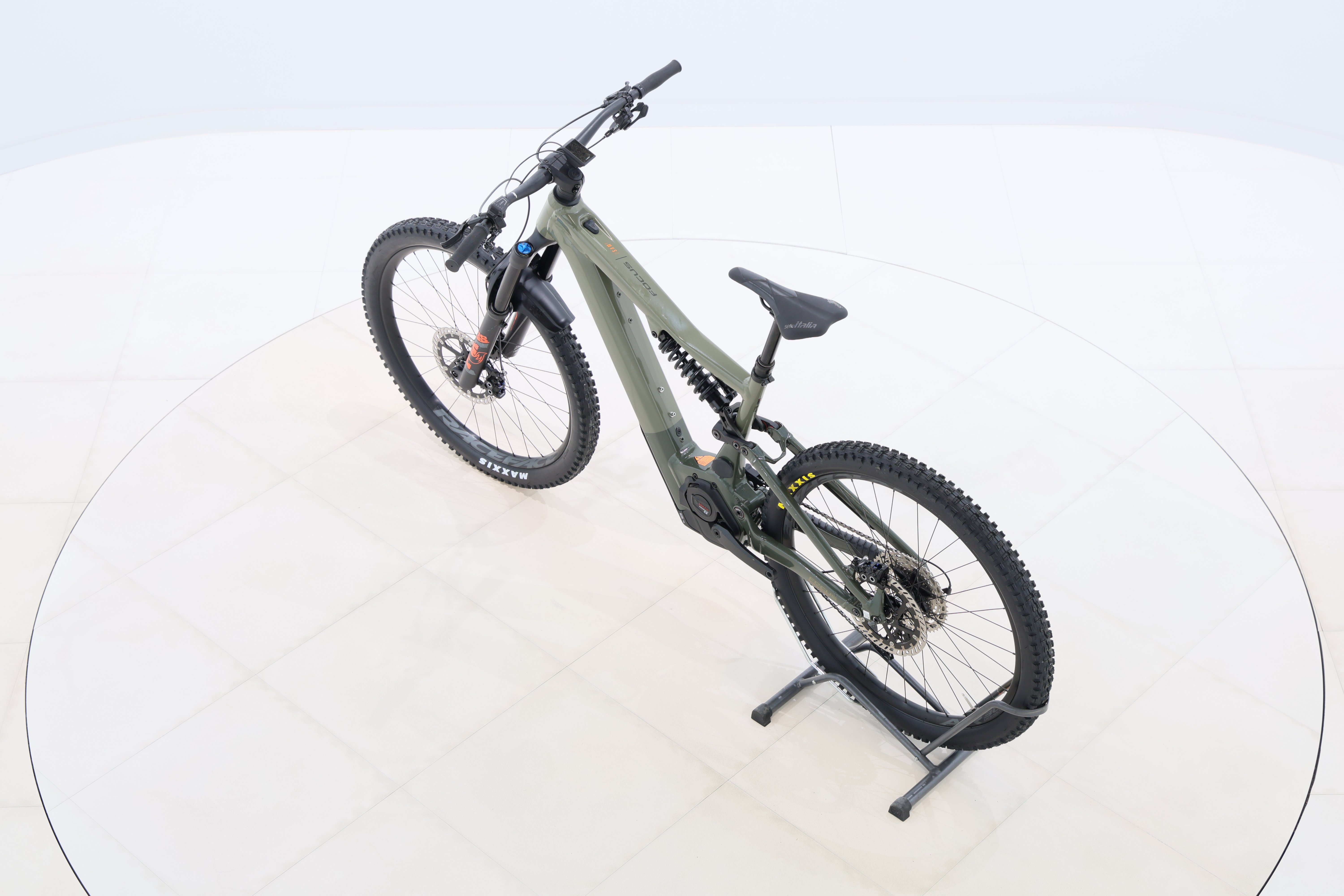 e222e97e-364e-4af0-8c21-33564a1d07f6