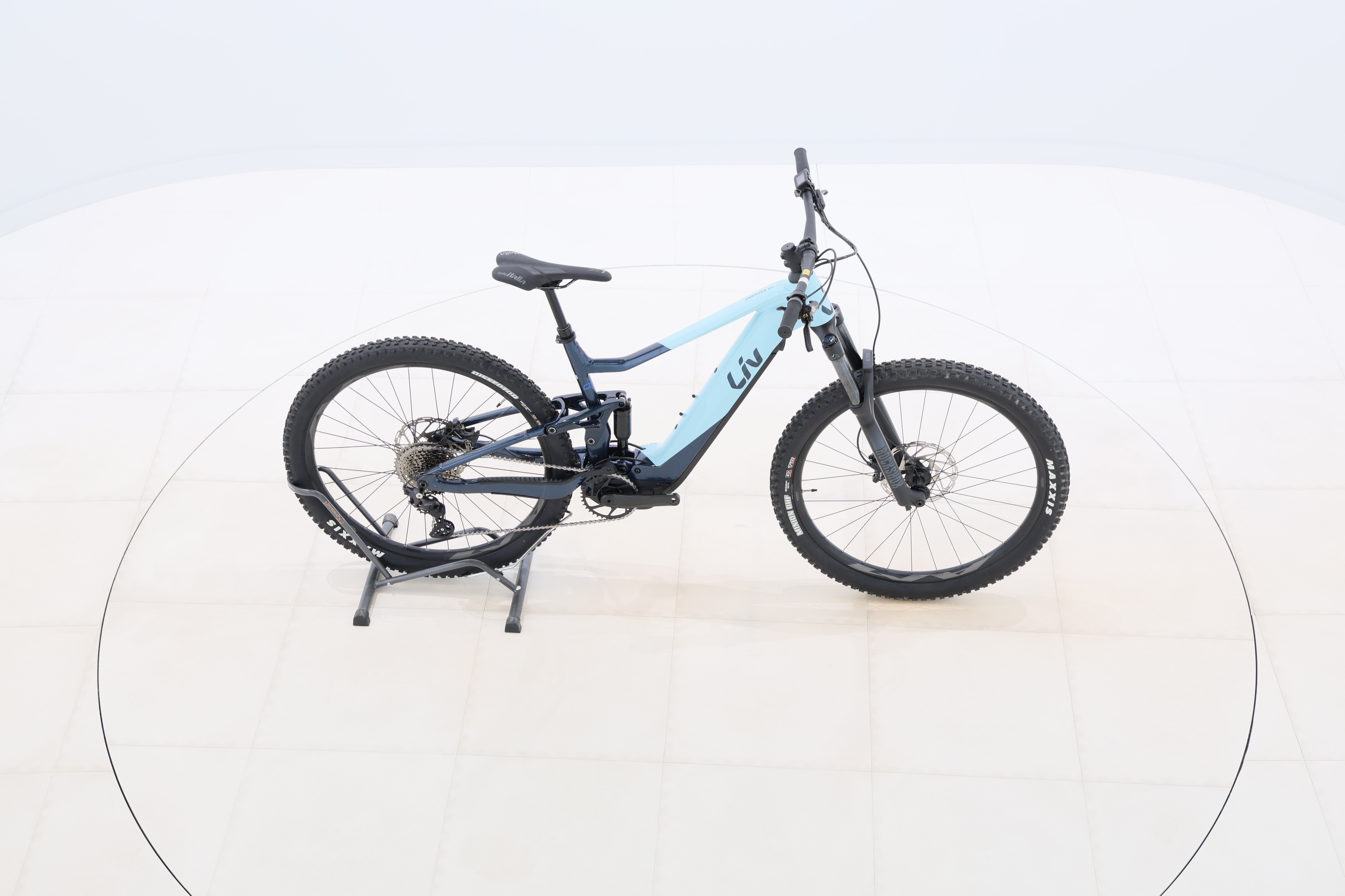 b16dc6b6-cc96-46f8-9633-55d455834dda