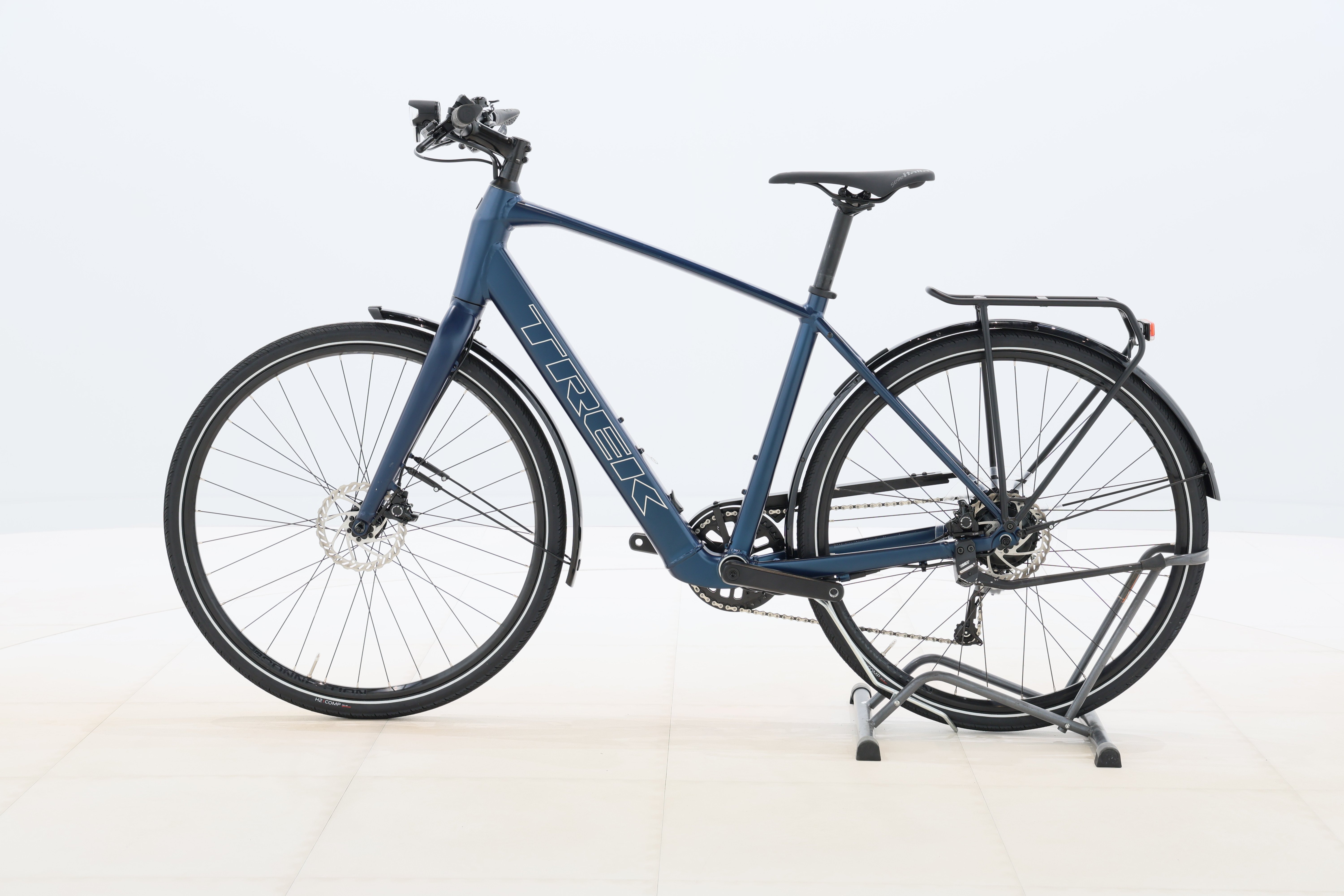 cf568090-0e42-4dfc-8118-f9a277fb4484