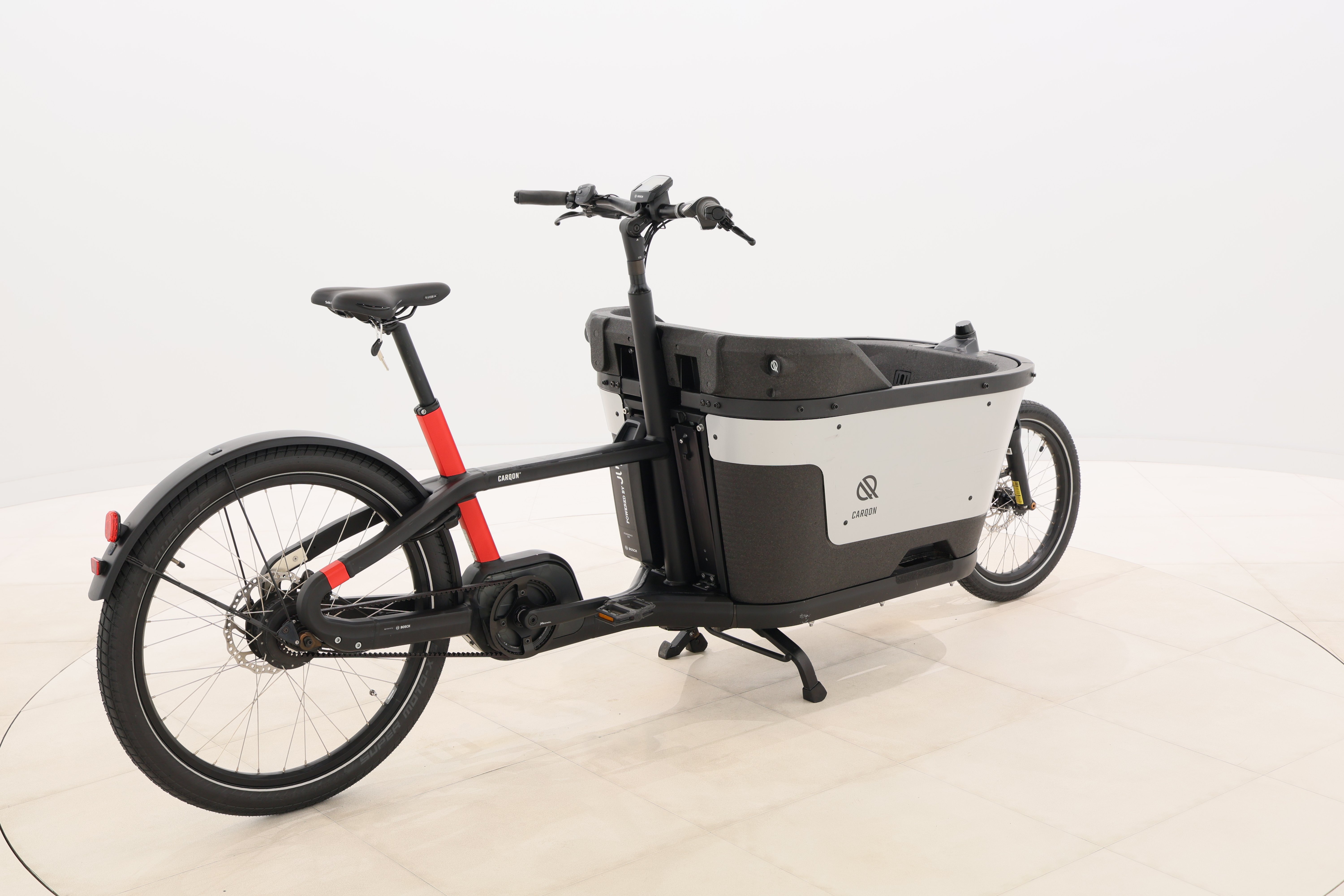 d6b0d00a-0448-450b-a83d-8637765e1a4a