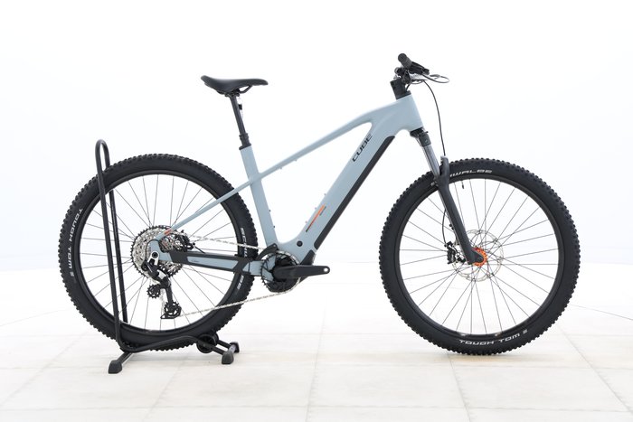 Cube Reaction Hybrid Race 800 2025