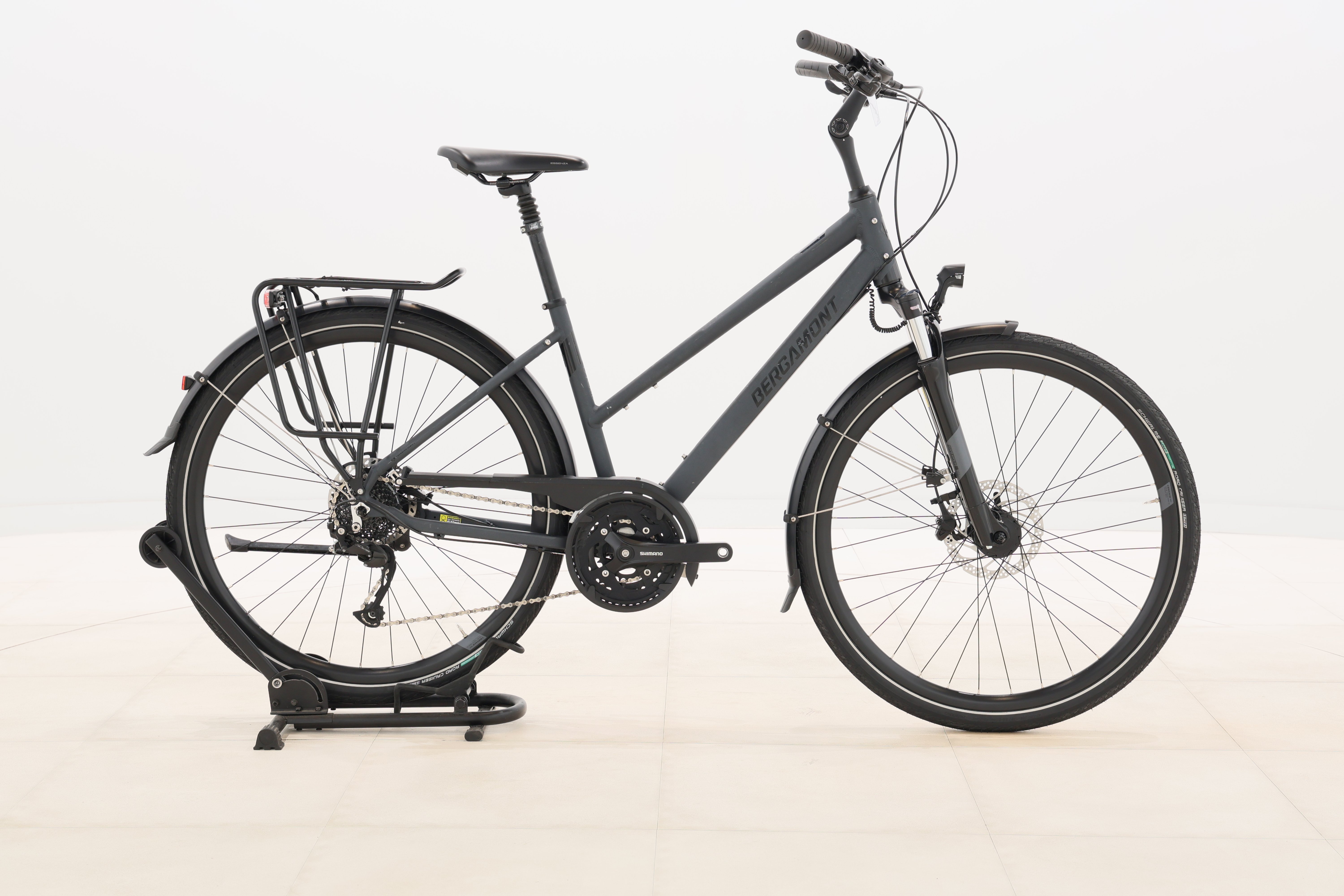 590a163f-d985-42cd-b10d-c38207ab1295